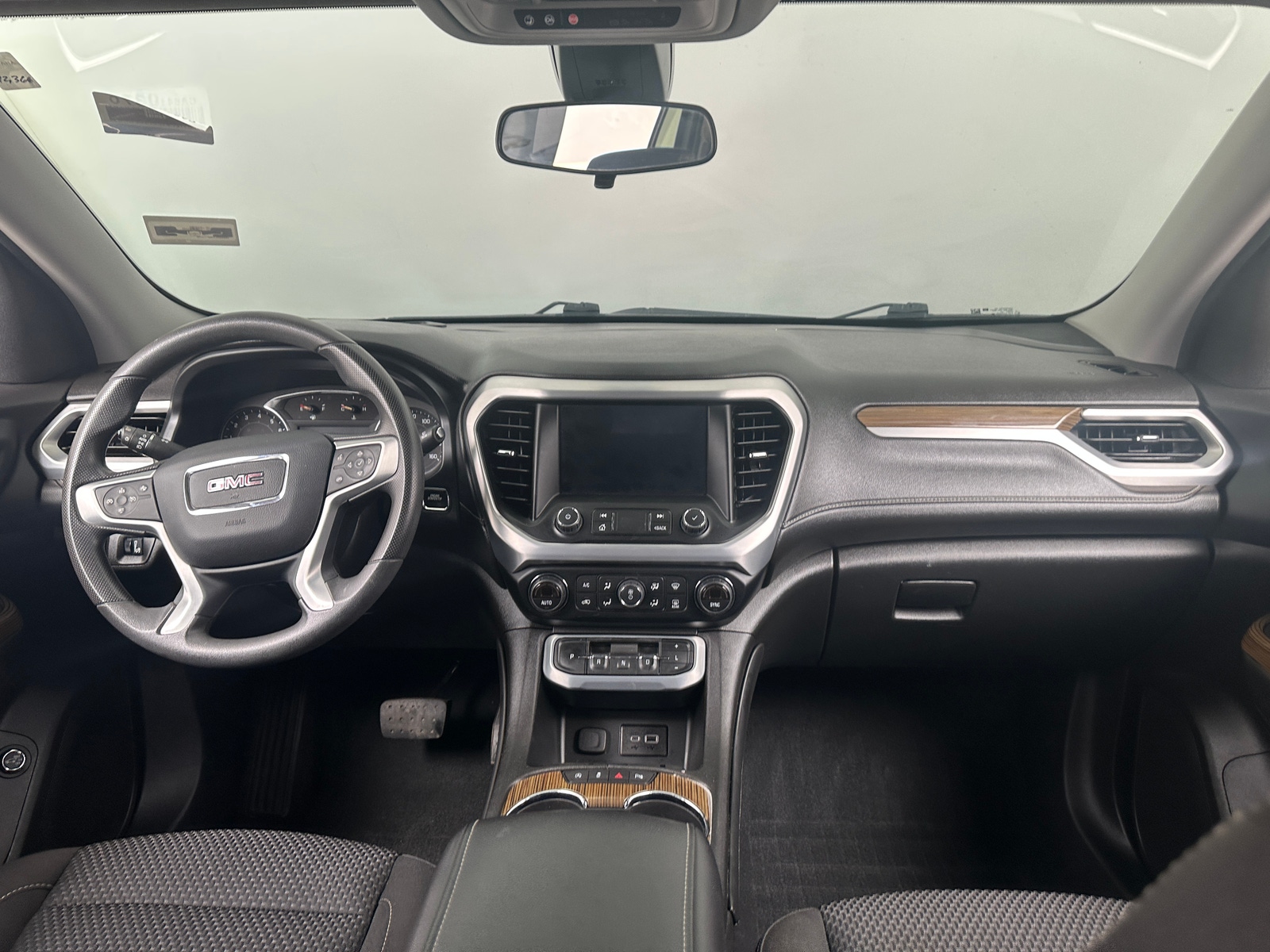 Thumbnail: 2022 GMC Acadia - 3