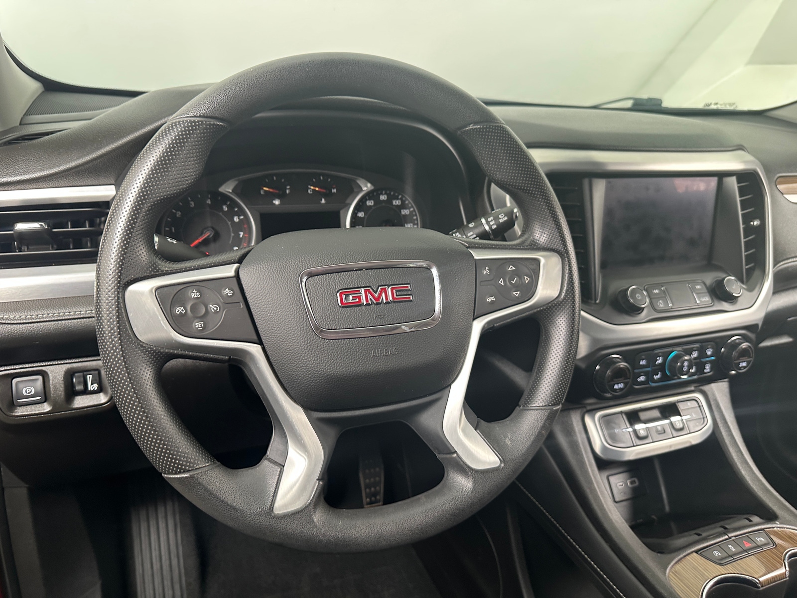 Thumbnail: 2022 GMC Acadia - 5