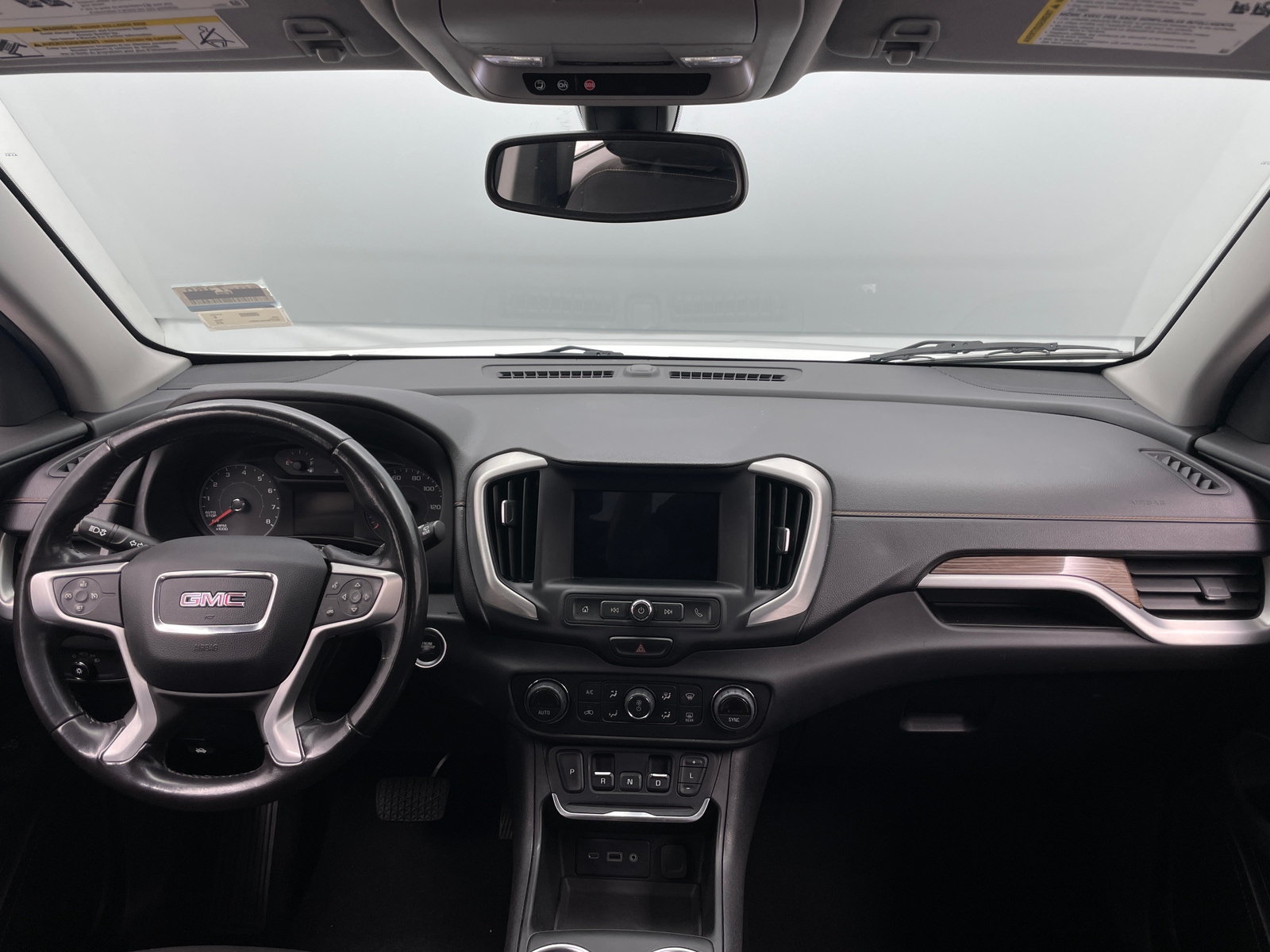 Thumbnail: 2018 GMC Terrain - 3