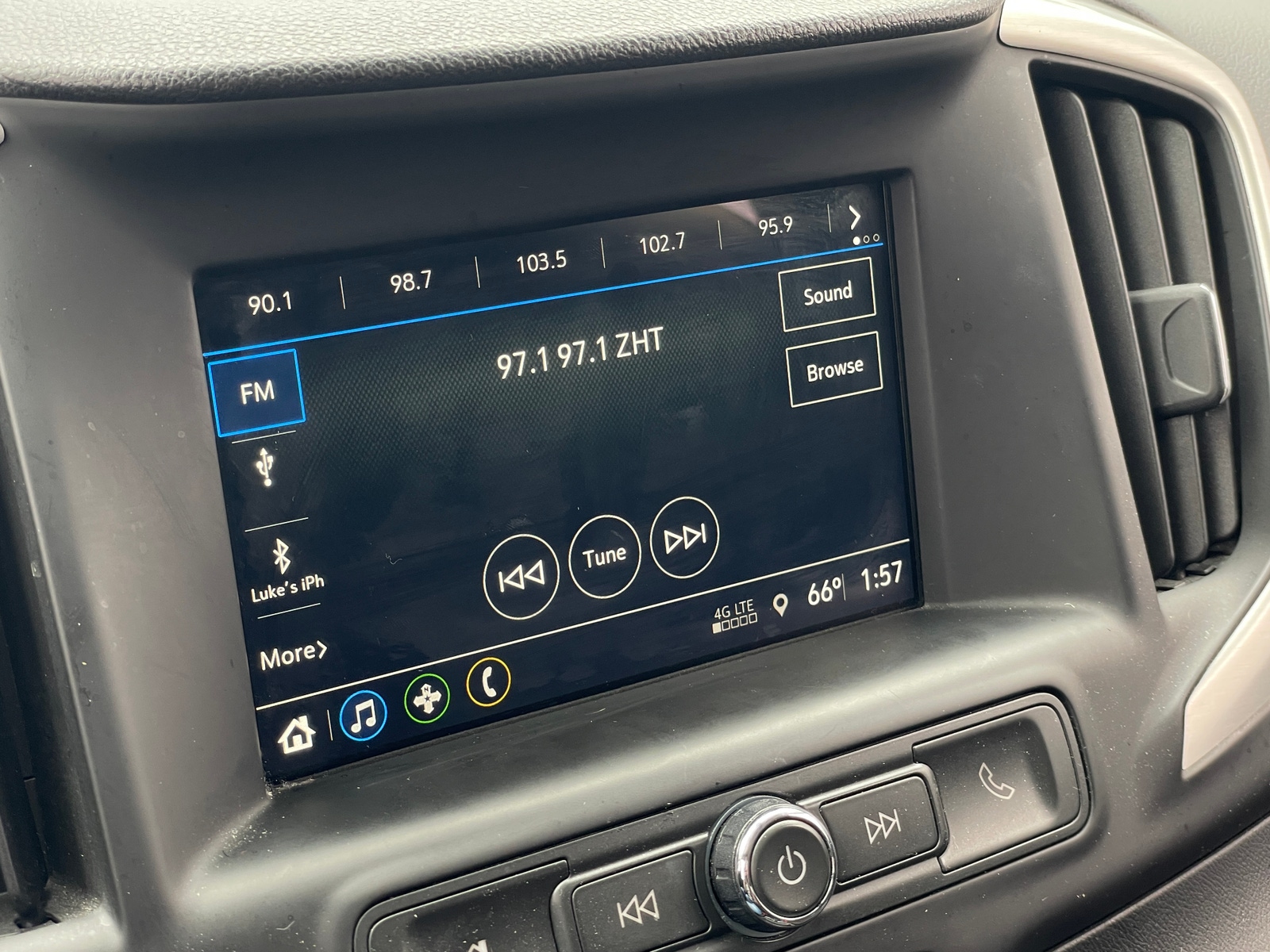 Thumbnail: 2018 GMC Terrain - 4