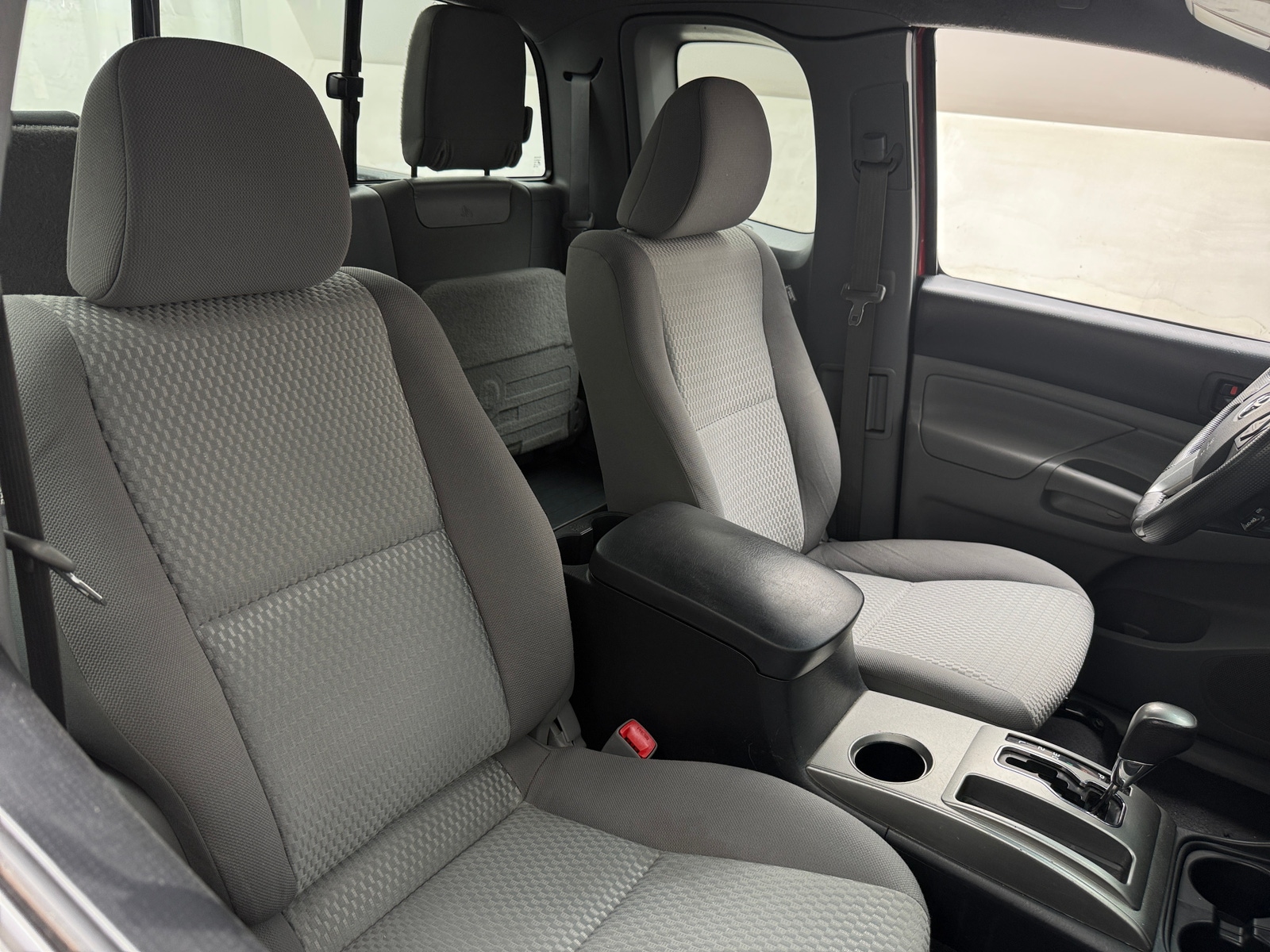 Thumbnail: 2014 Toyota Tacoma - 2