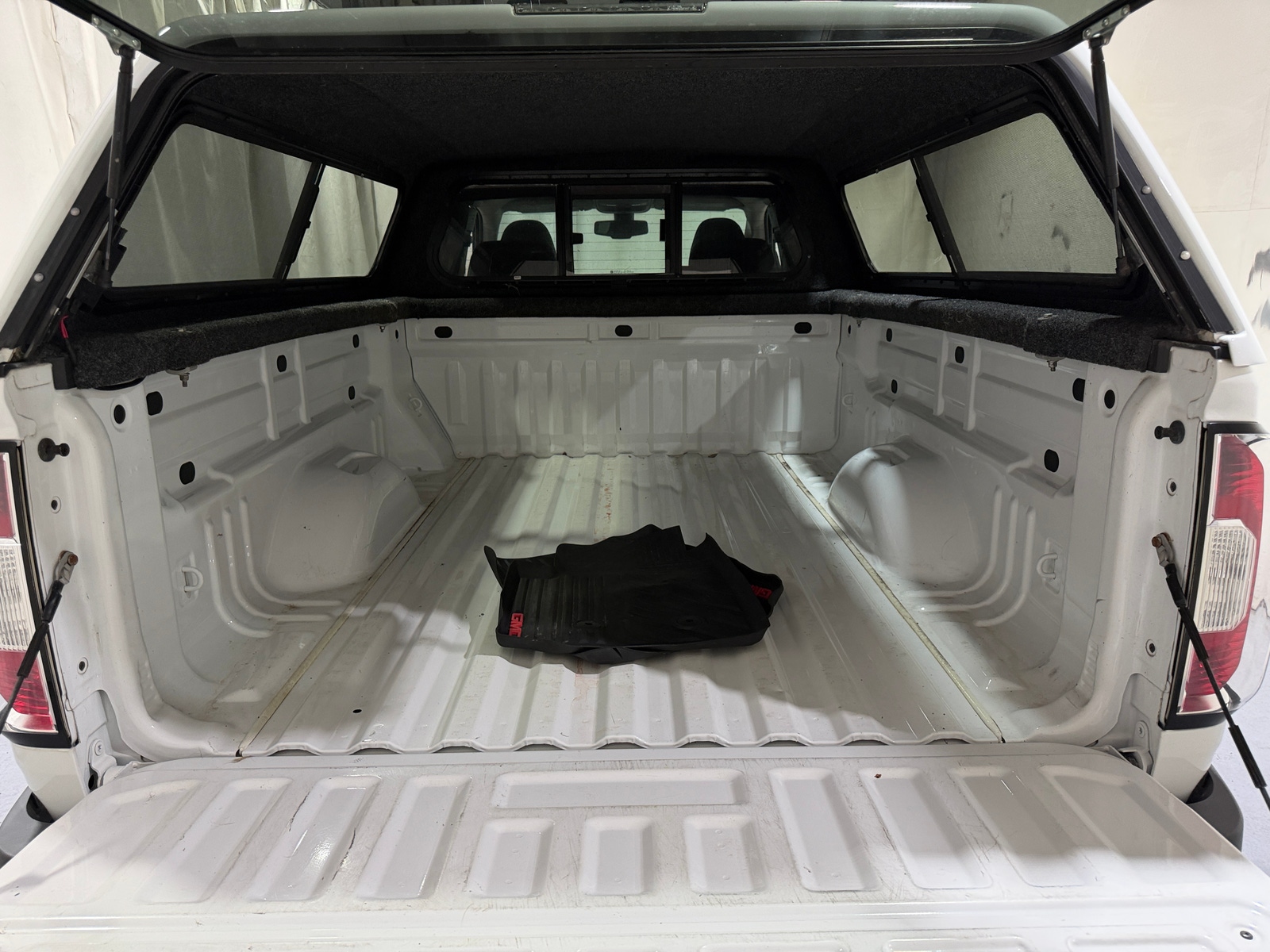 Thumbnail: 2016 GMC Canyon - 7