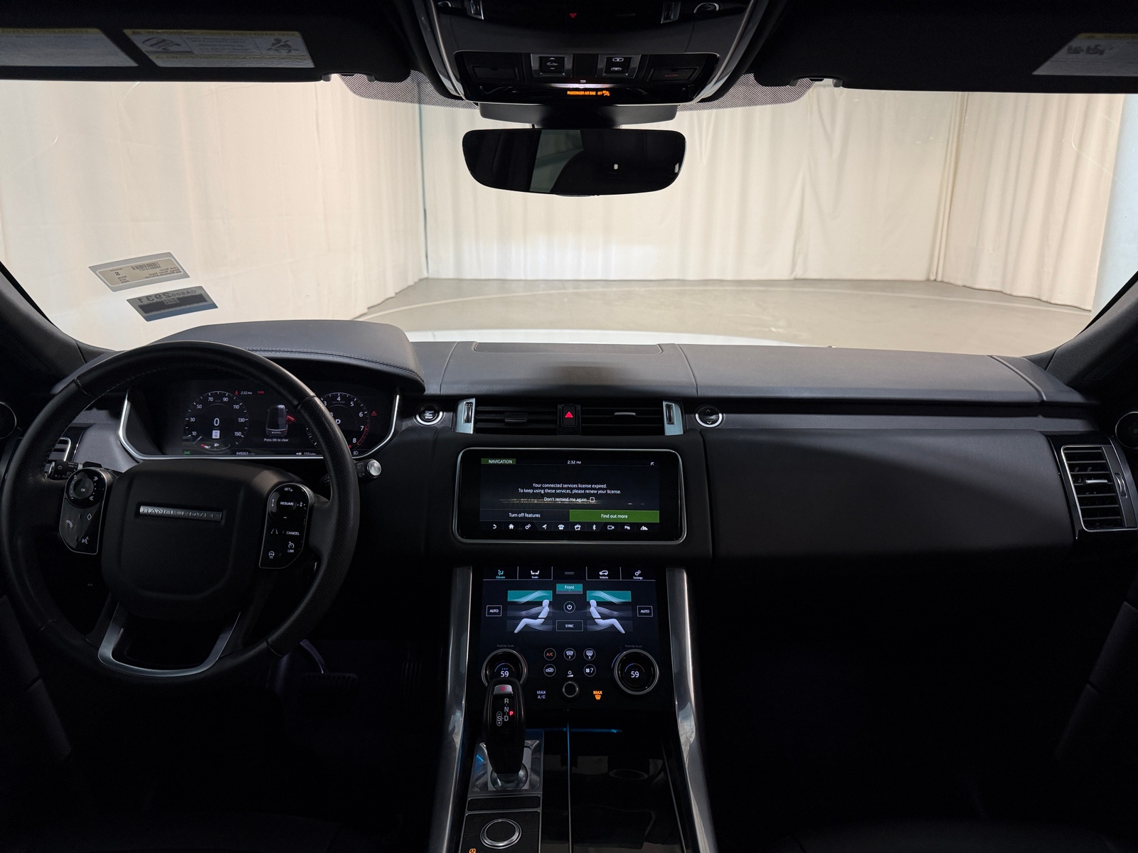 Thumbnail: 2020 Land Rover Range Rover Sport - 2