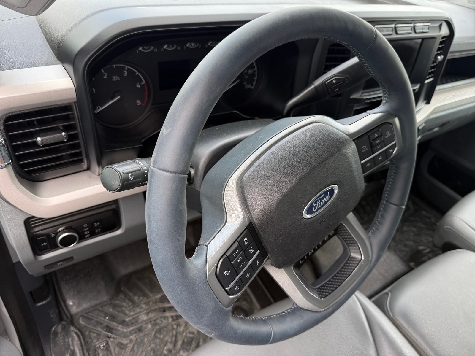 Thumbnail: 2023 Ford Econoline - 5