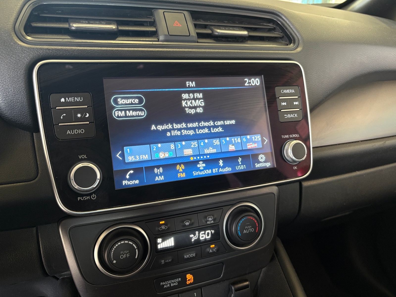 Thumbnail: 2025 Nissan Leaf - 4