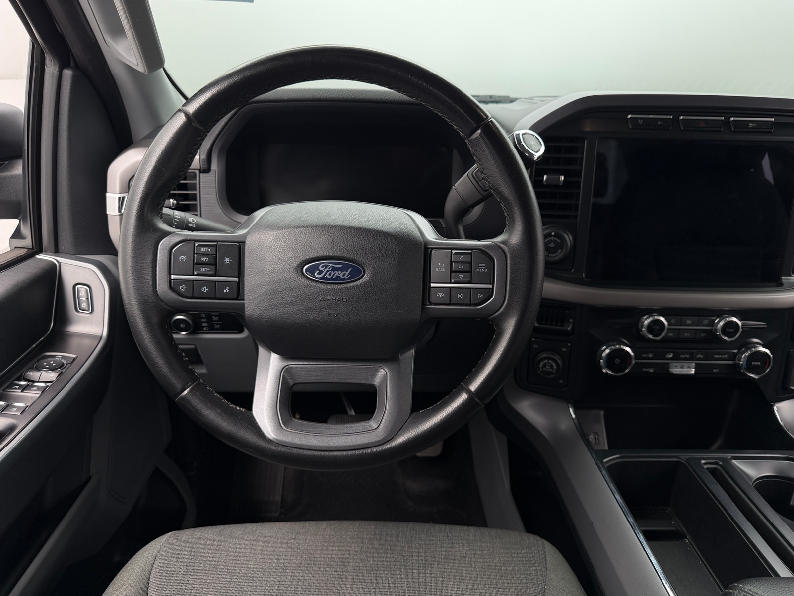 Thumbnail: 2024 Ford Econoline - 5