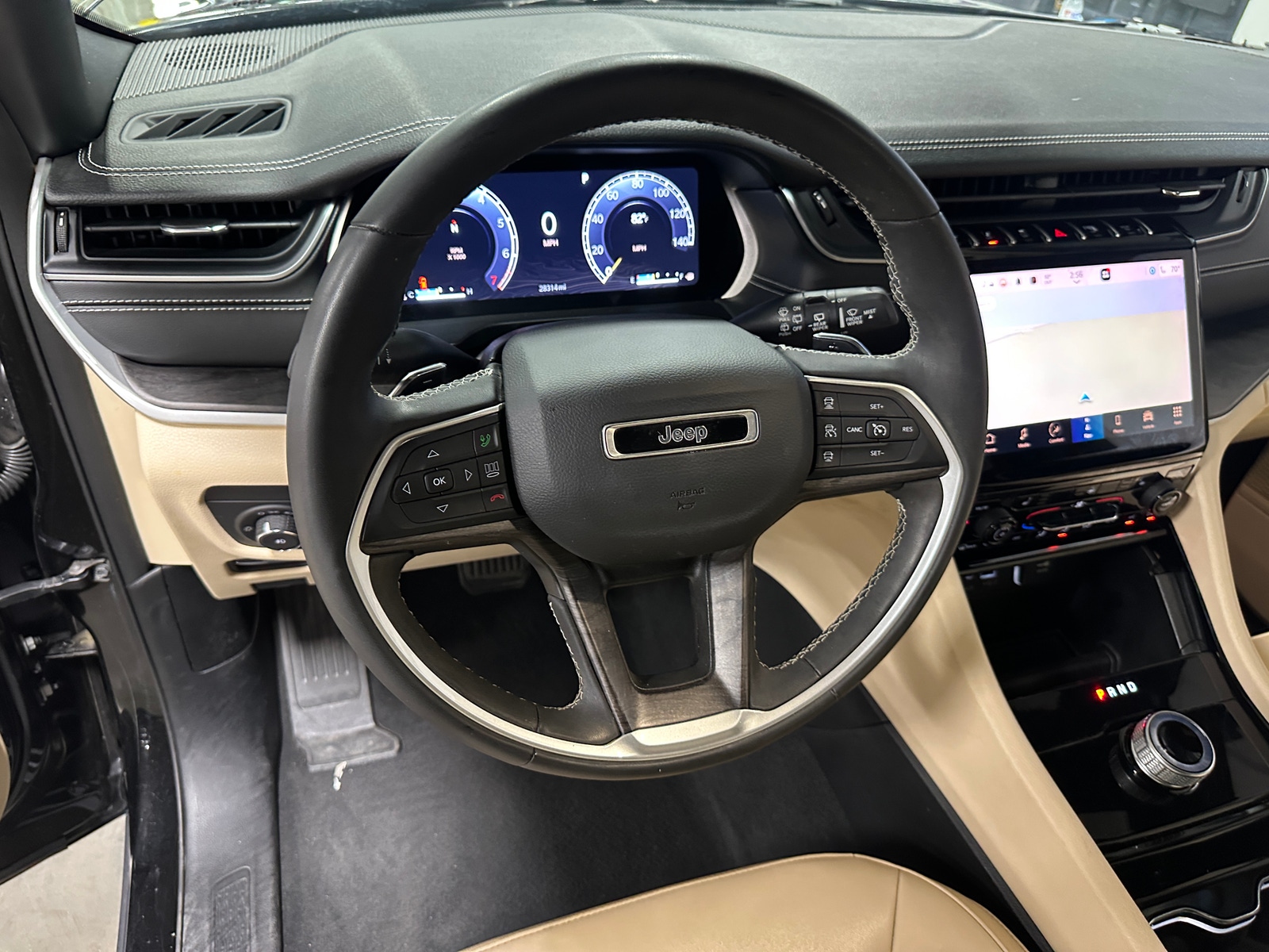 Thumbnail: 2023 Jeep Grand Cherokee - 4