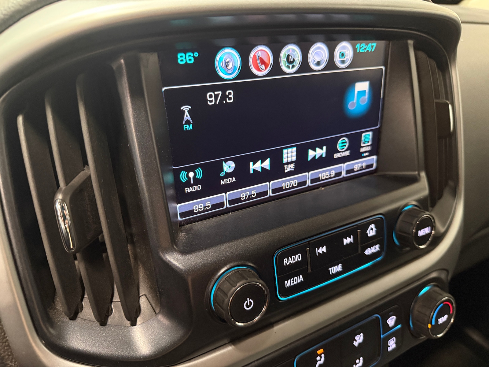 Thumbnail: 2018 Chevrolet Colorado - 4