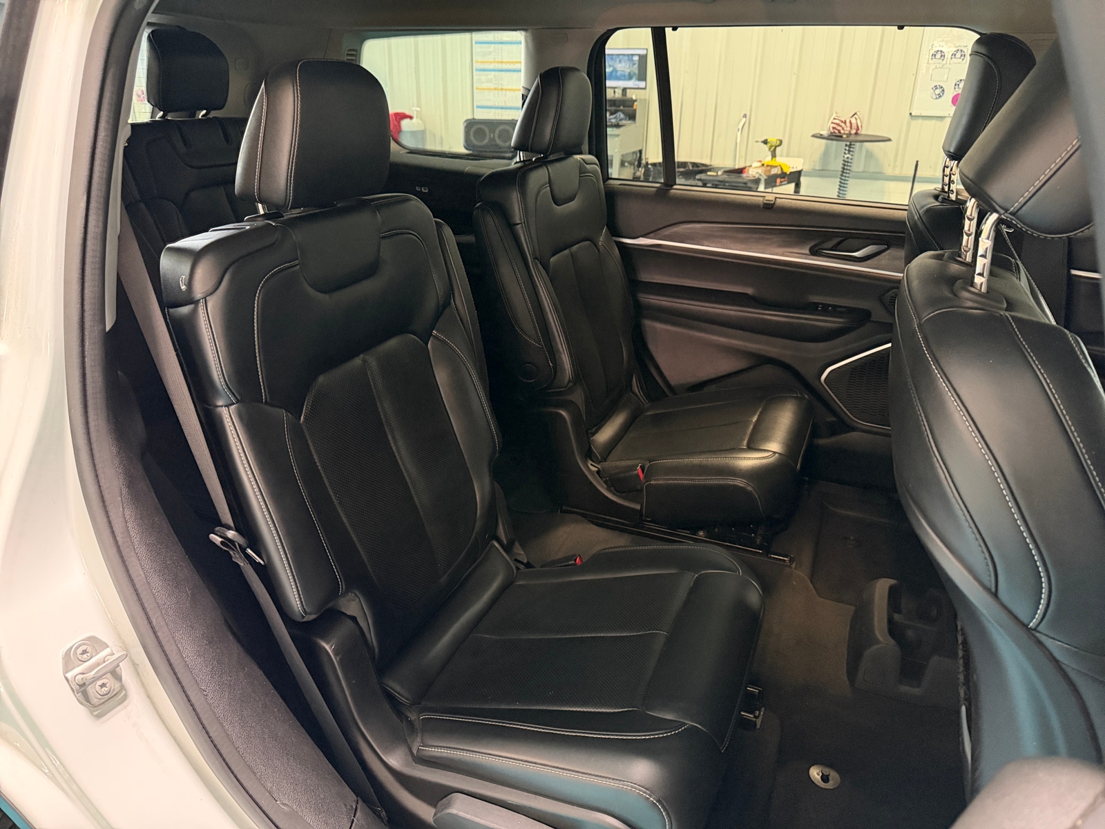 Thumbnail: 2022 Jeep Grand Cherokee L - 5