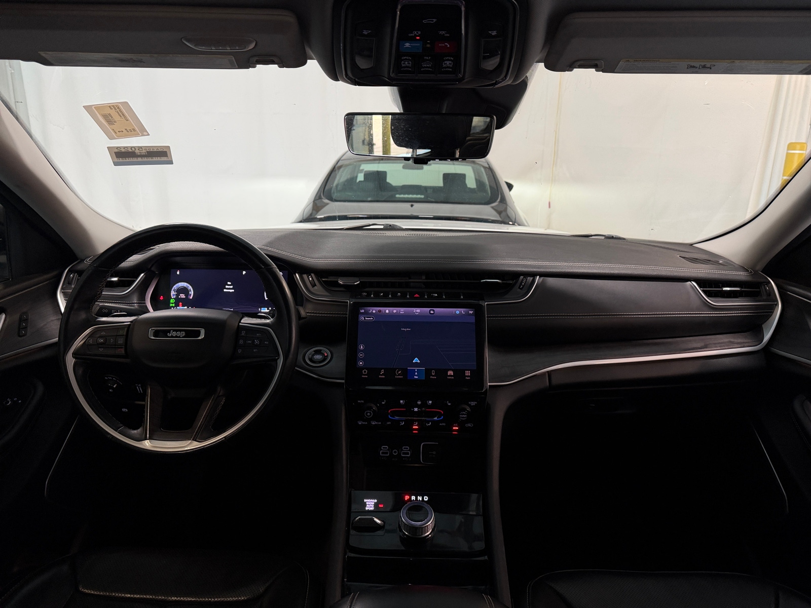 Thumbnail: 2022 Jeep Grand Cherokee L - 2