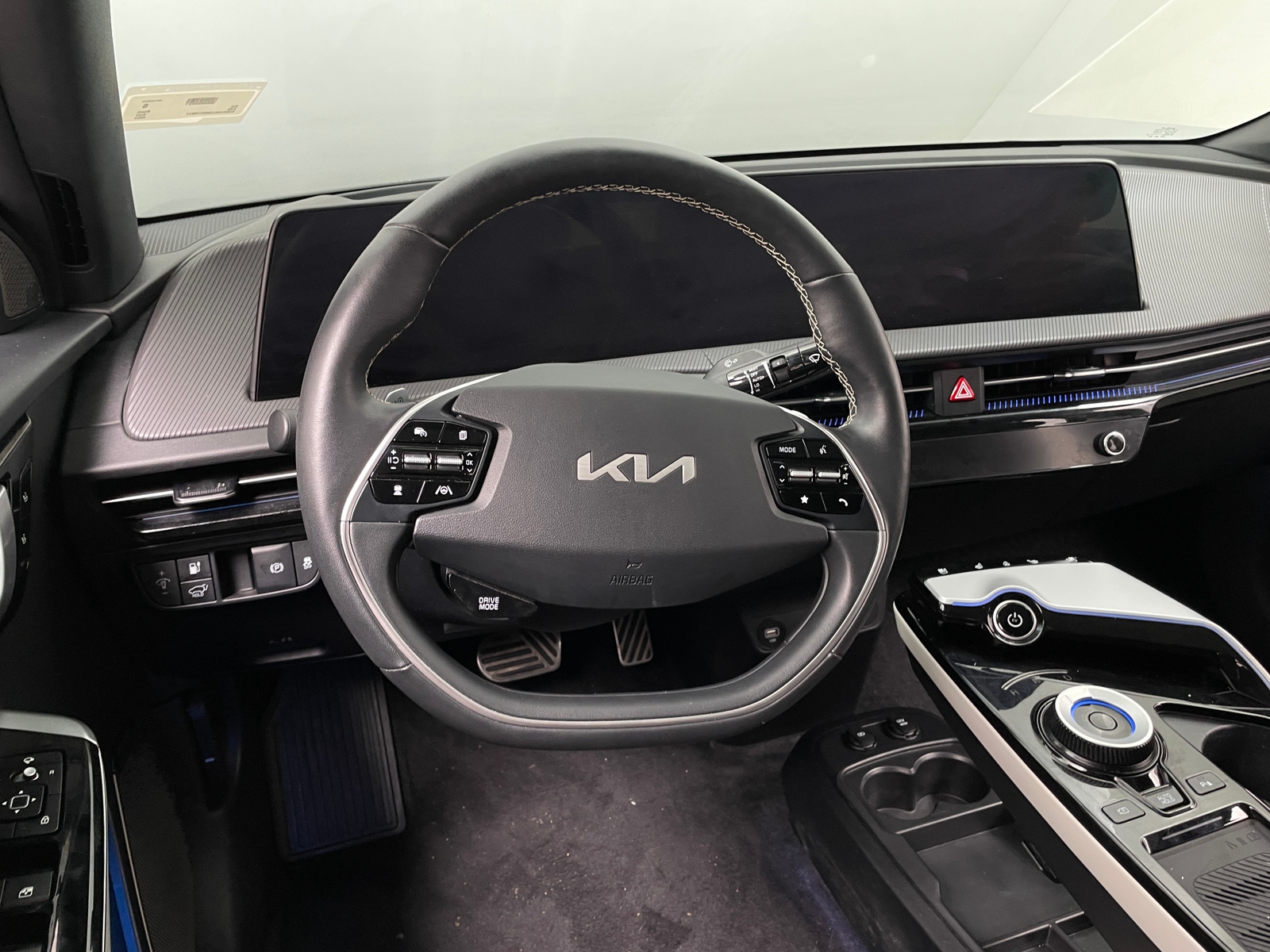 Thumbnail: 2024 Kia EV6 - 4