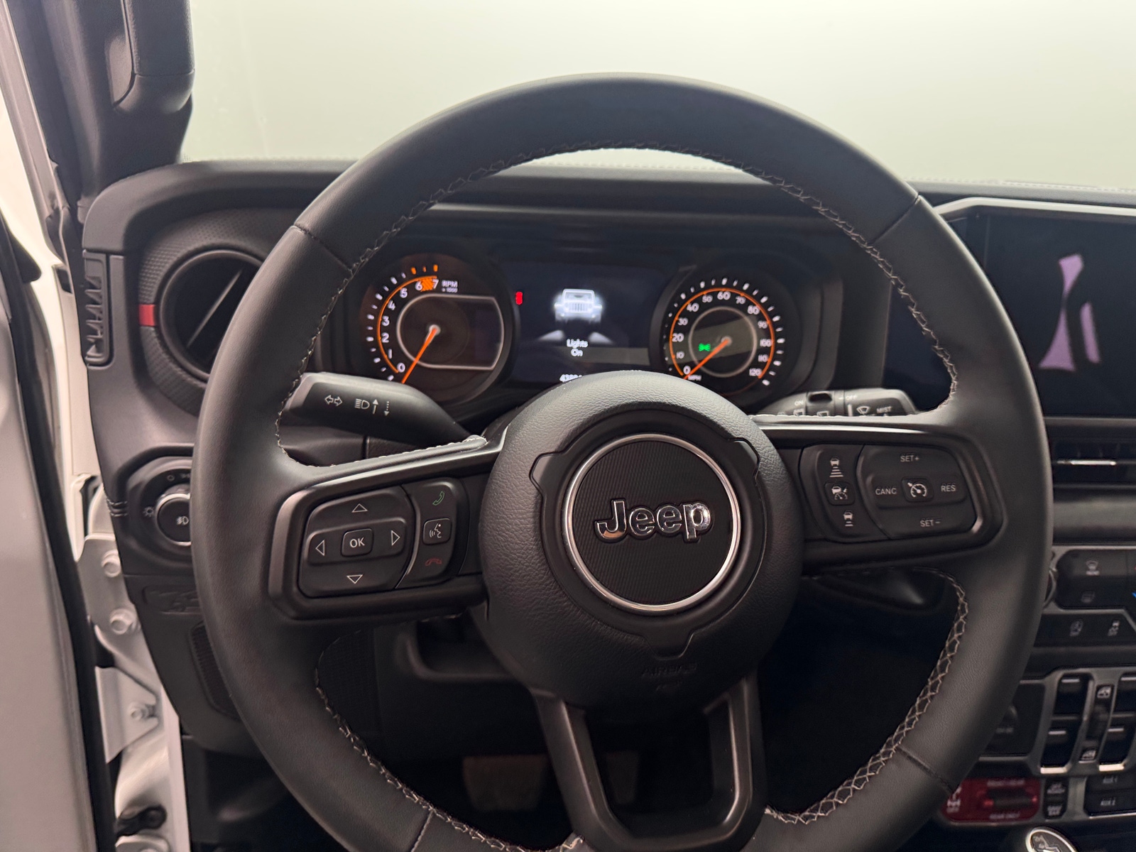Thumbnail: 2025 Jeep Wrangler - 5