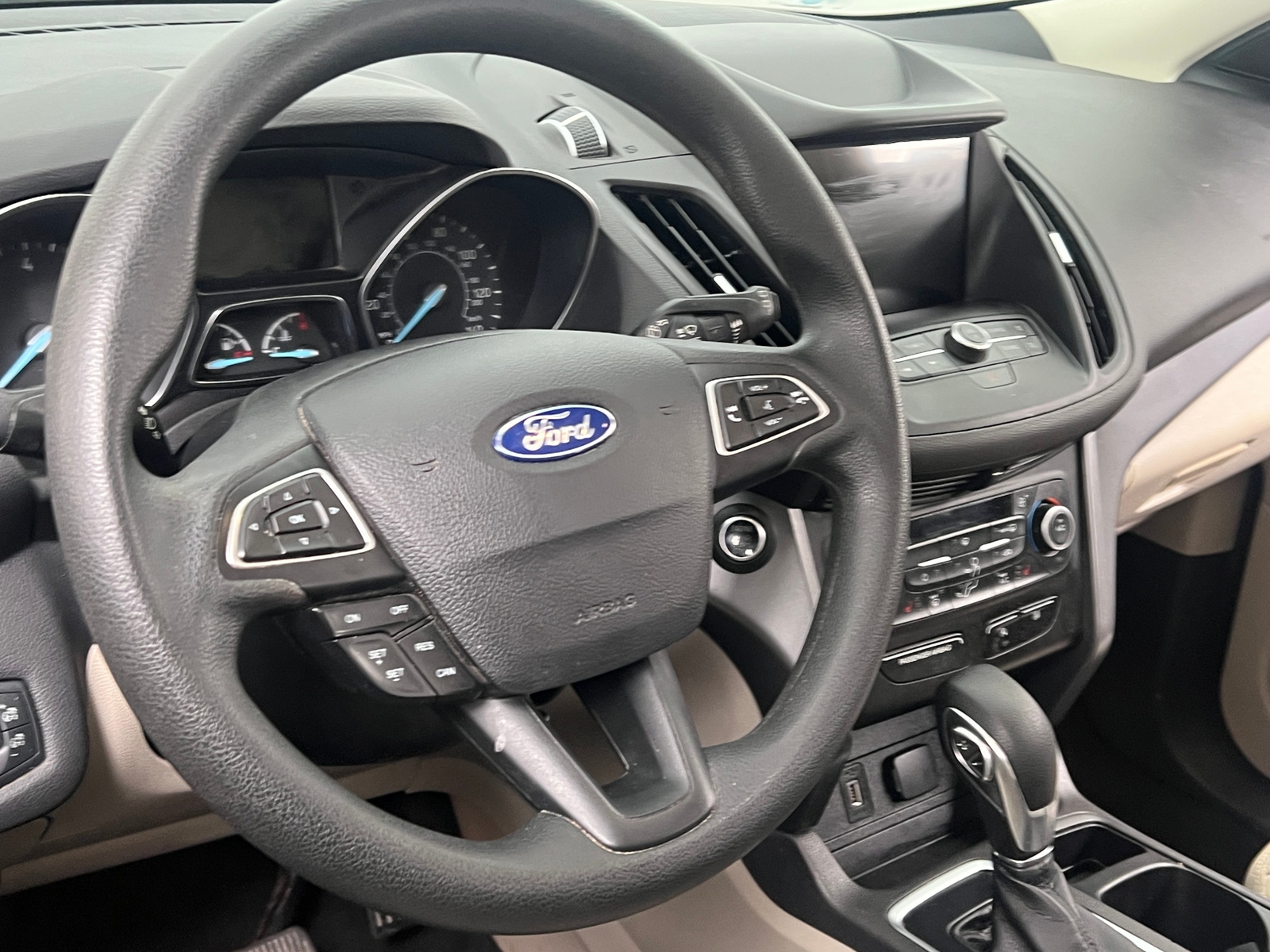 Thumbnail: 2019 Ford Escape - 5