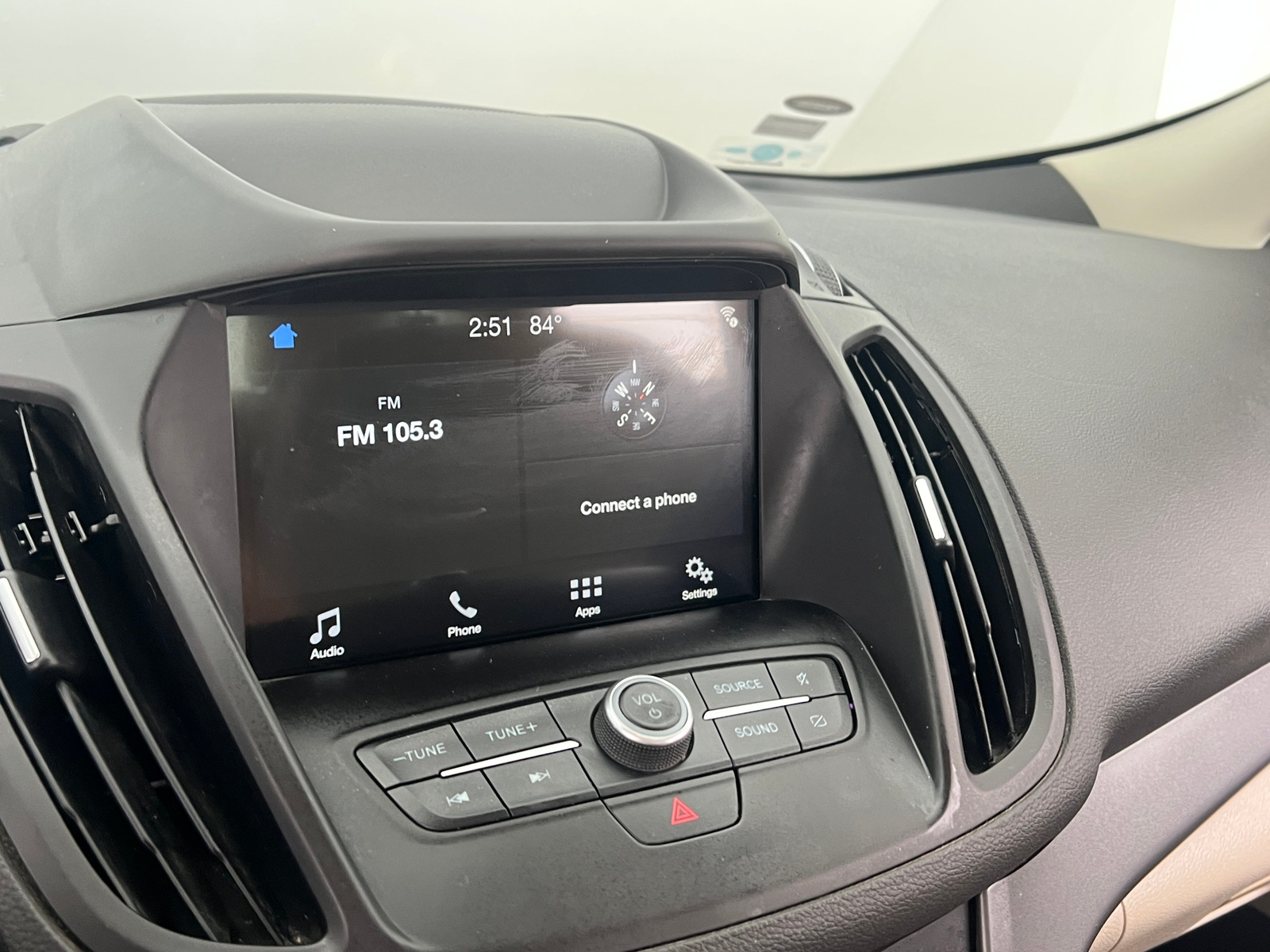 Thumbnail: 2019 Ford Escape - 4
