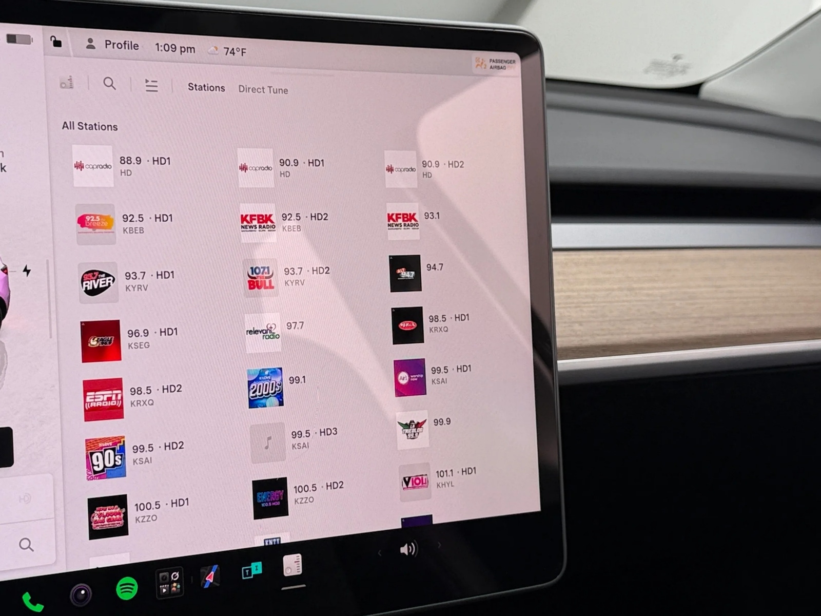 Thumbnail: 2023 Tesla Model Y - 3