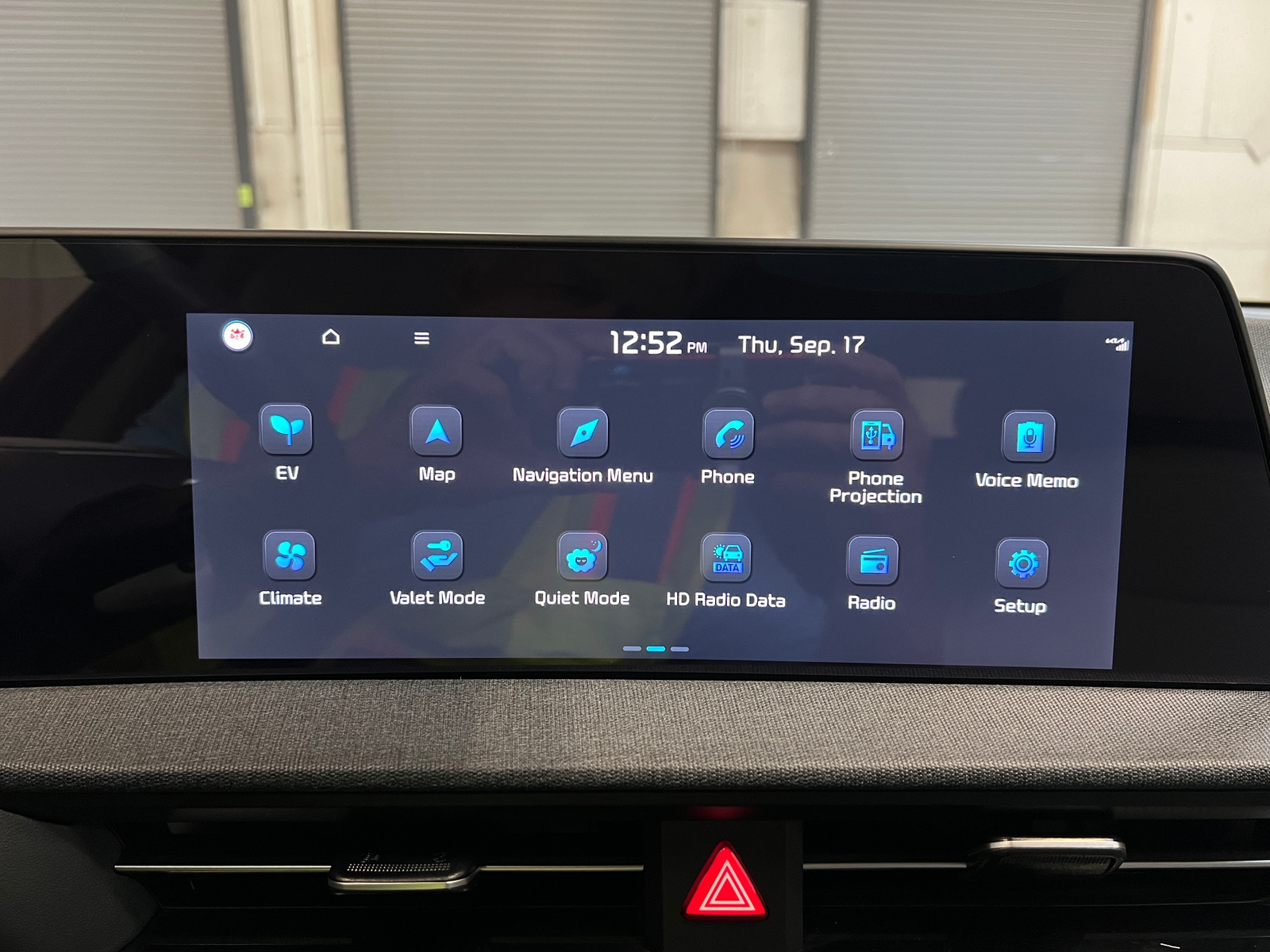 Thumbnail: 2024 Kia EV6 - 3