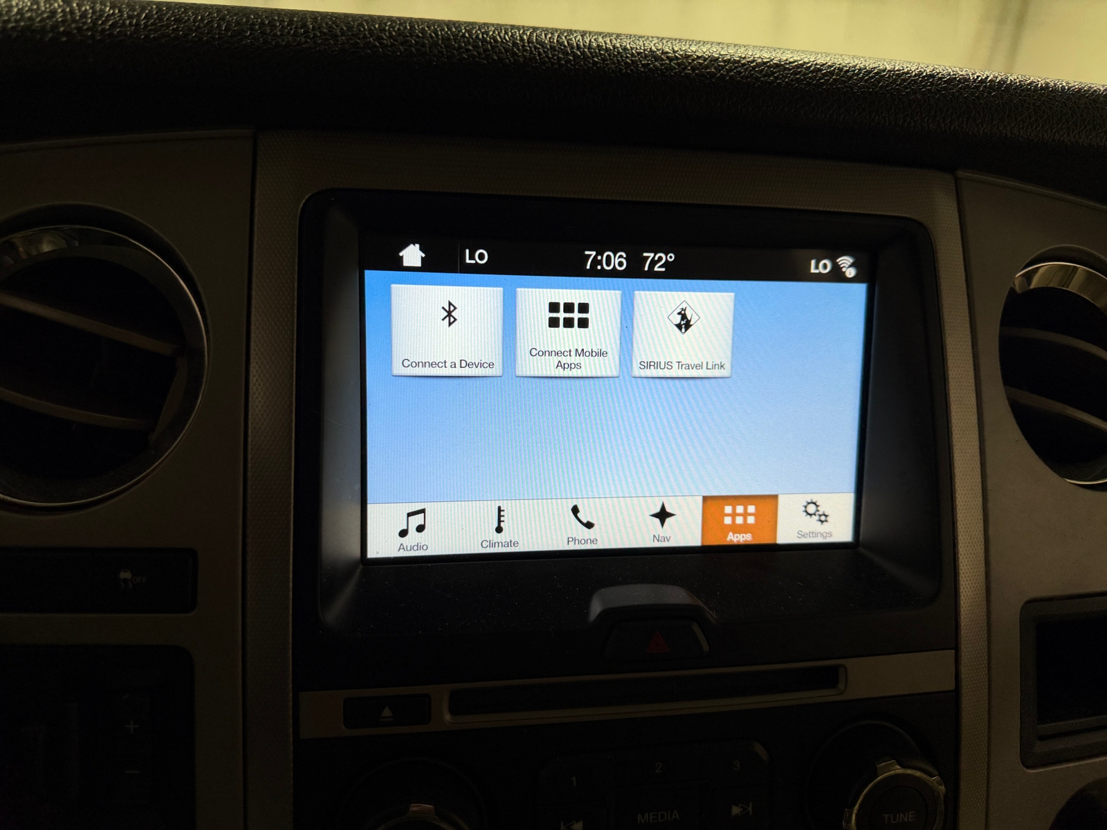 Thumbnail: 2017 Ford Expedition - 3