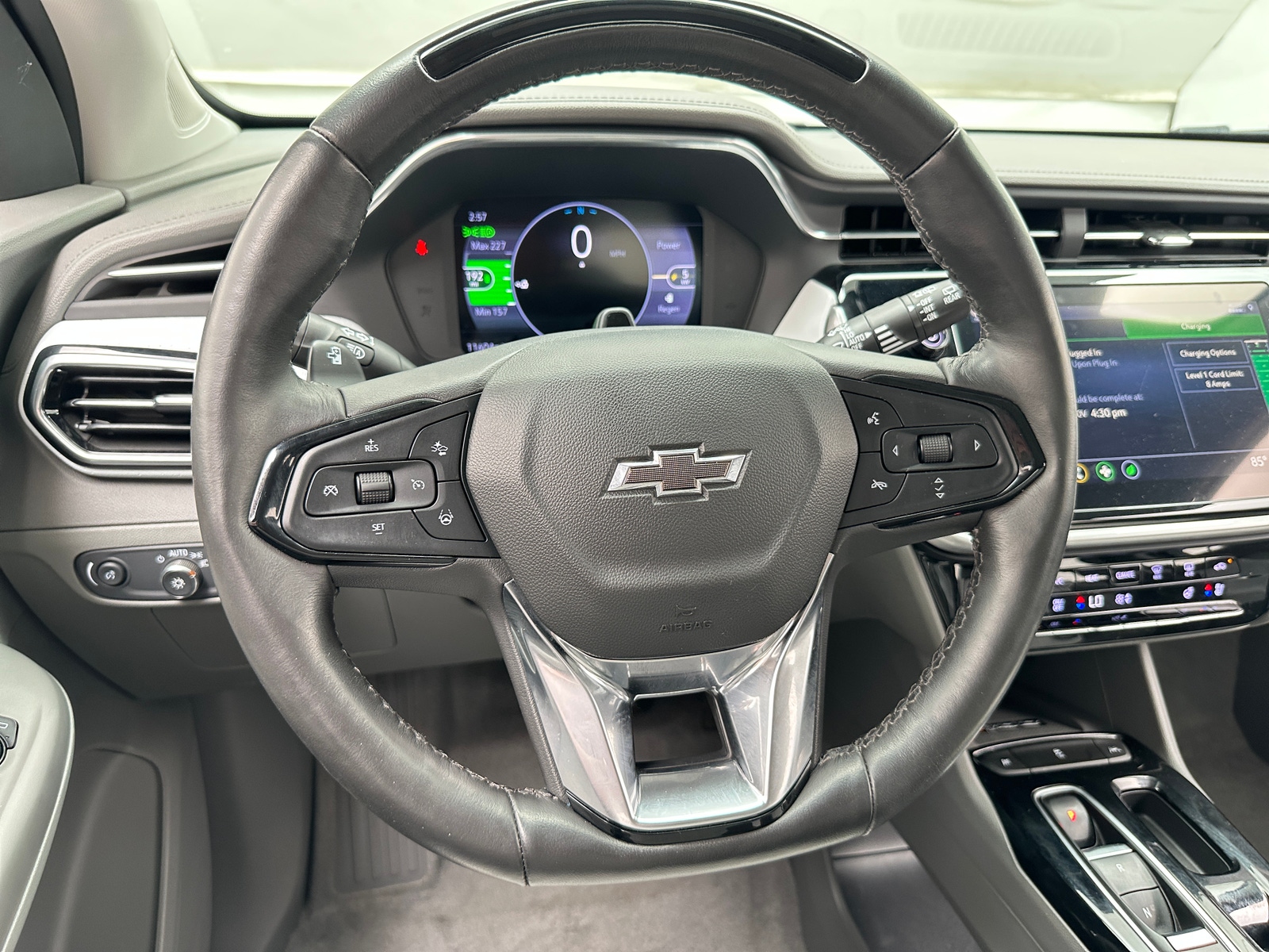 Thumbnail: 2022 Chevrolet Bolt EUV - 4
