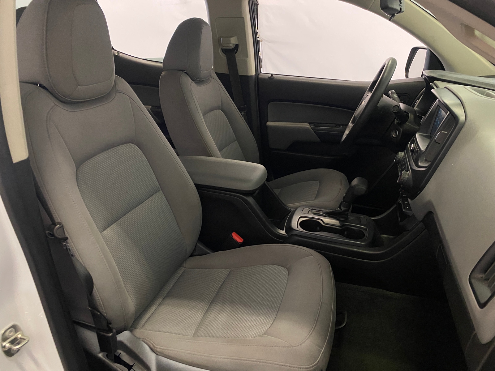 Thumbnail: 2018 Chevrolet Colorado - 2