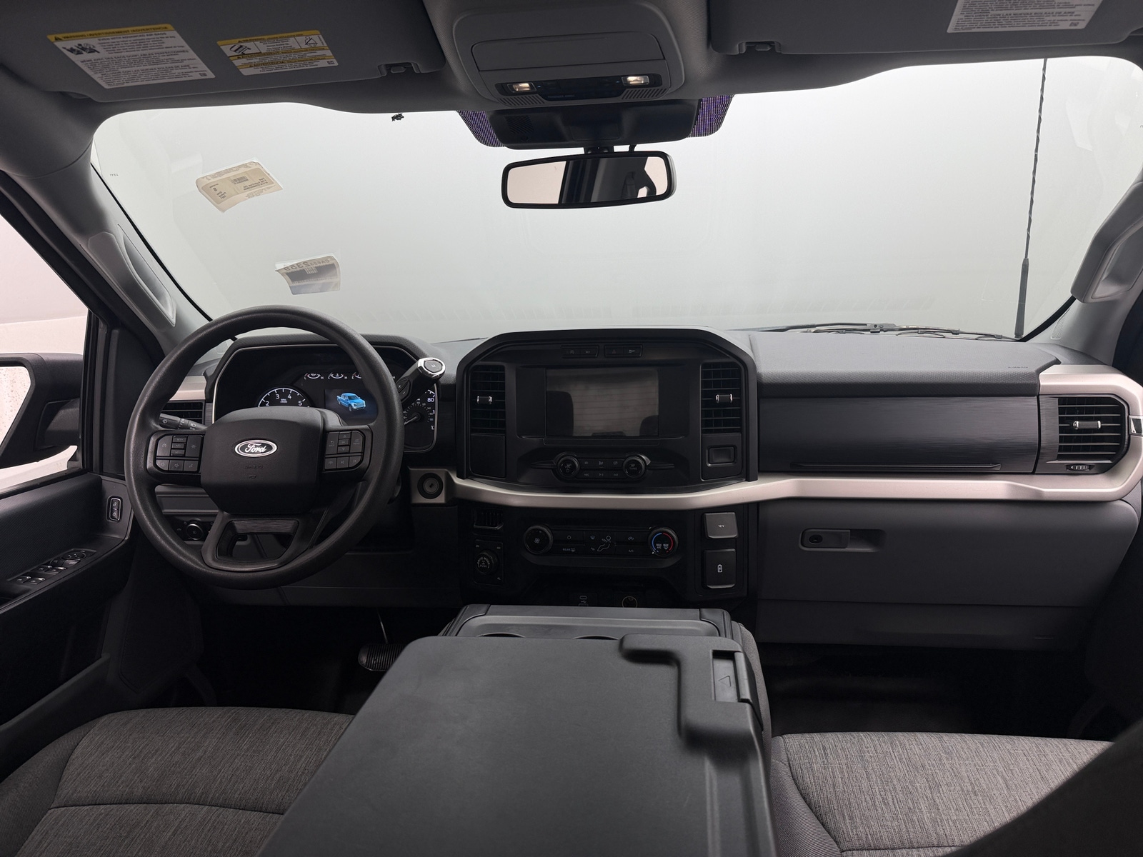Thumbnail: 2021 Ford Econoline - 3