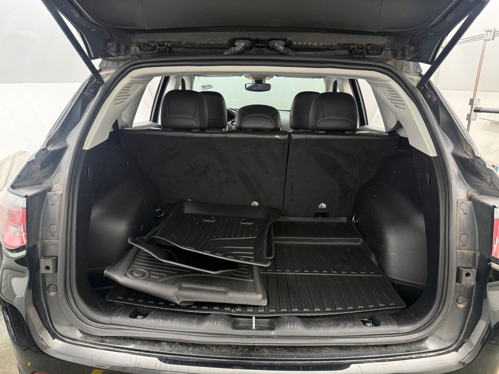 Thumbnail: 2019 Jeep Compass - 7