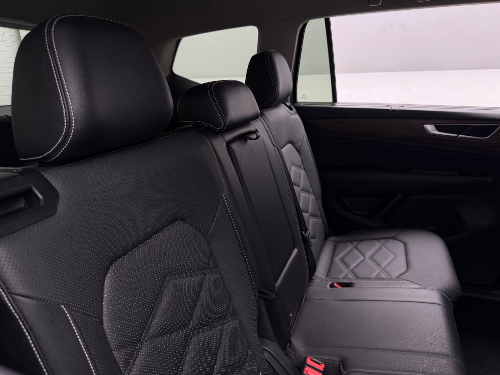 Thumbnail: 2025 Volkswagen Atlas - 6