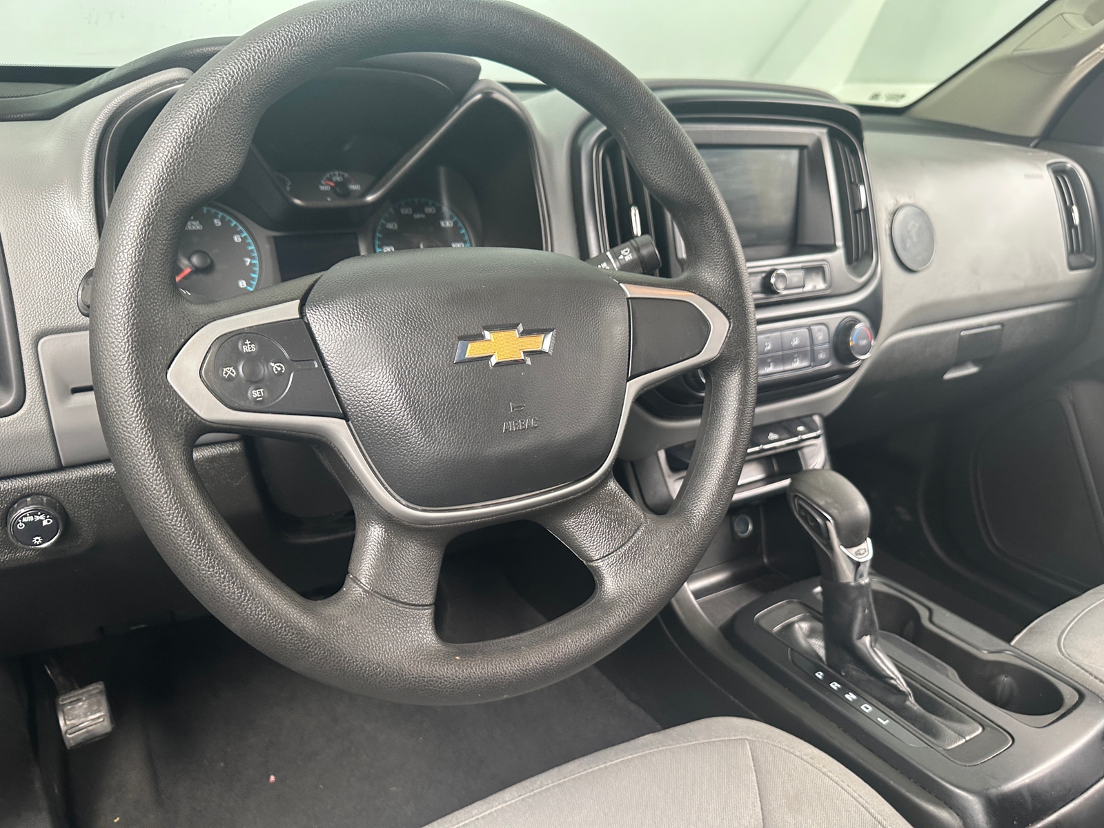 Thumbnail: 2022 Chevrolet Colorado - 5
