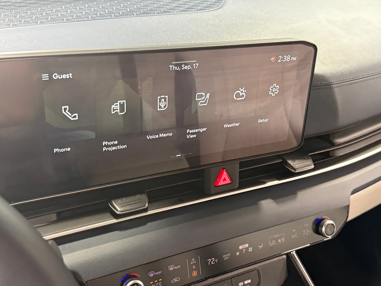 Thumbnail: 2025 Kia Carnival - 3