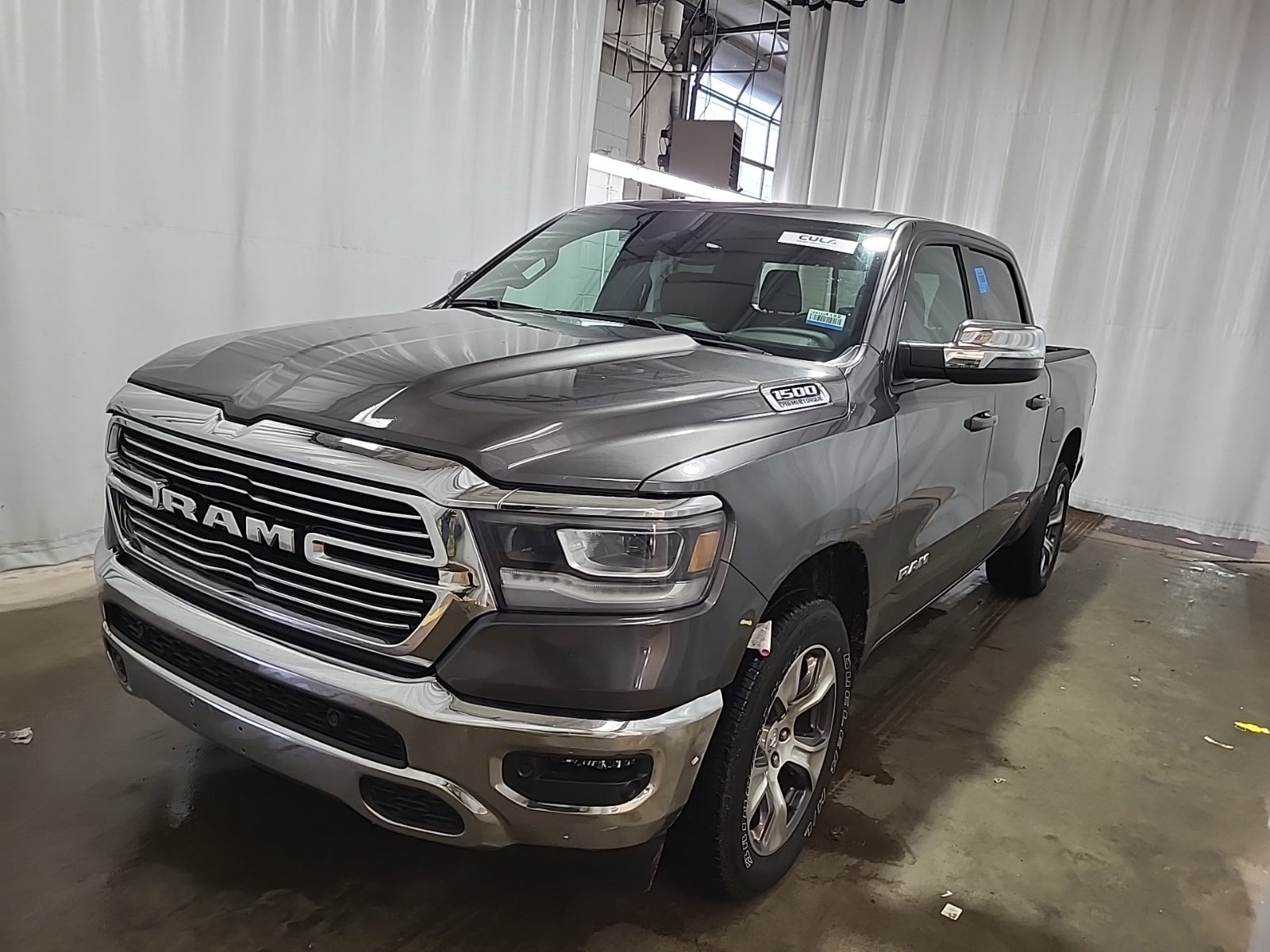 2024 Ram 1500 Laramie 4x4 Crew Cab 5'7" Box