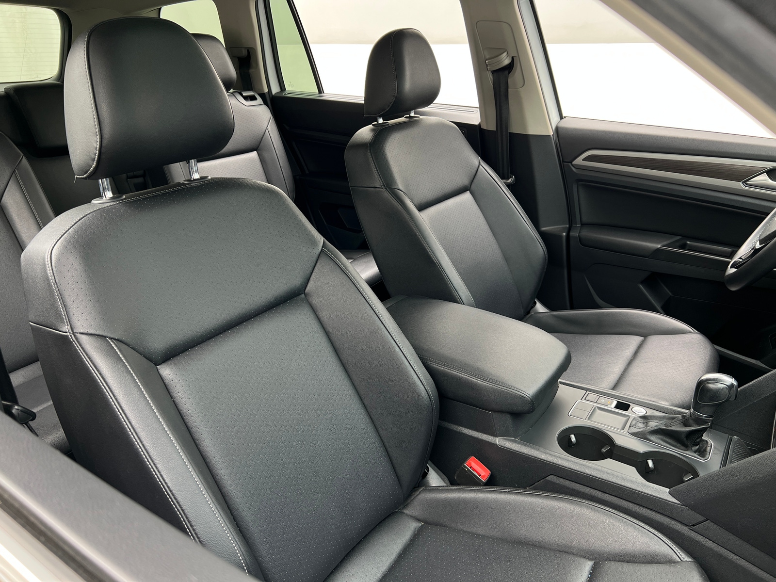 Thumbnail: 2019 Volkswagen Atlas - 2