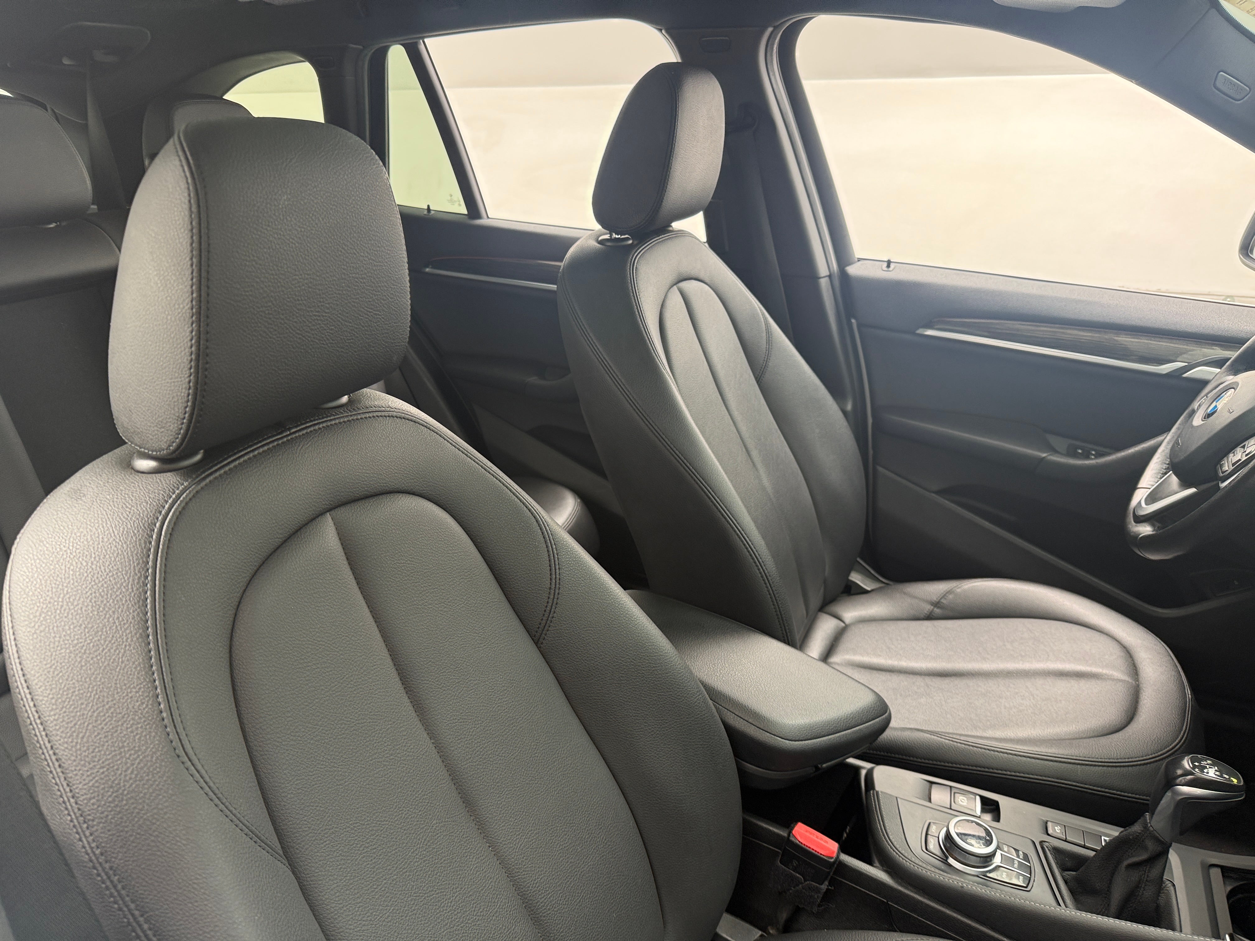 2018 BMW X1 28i