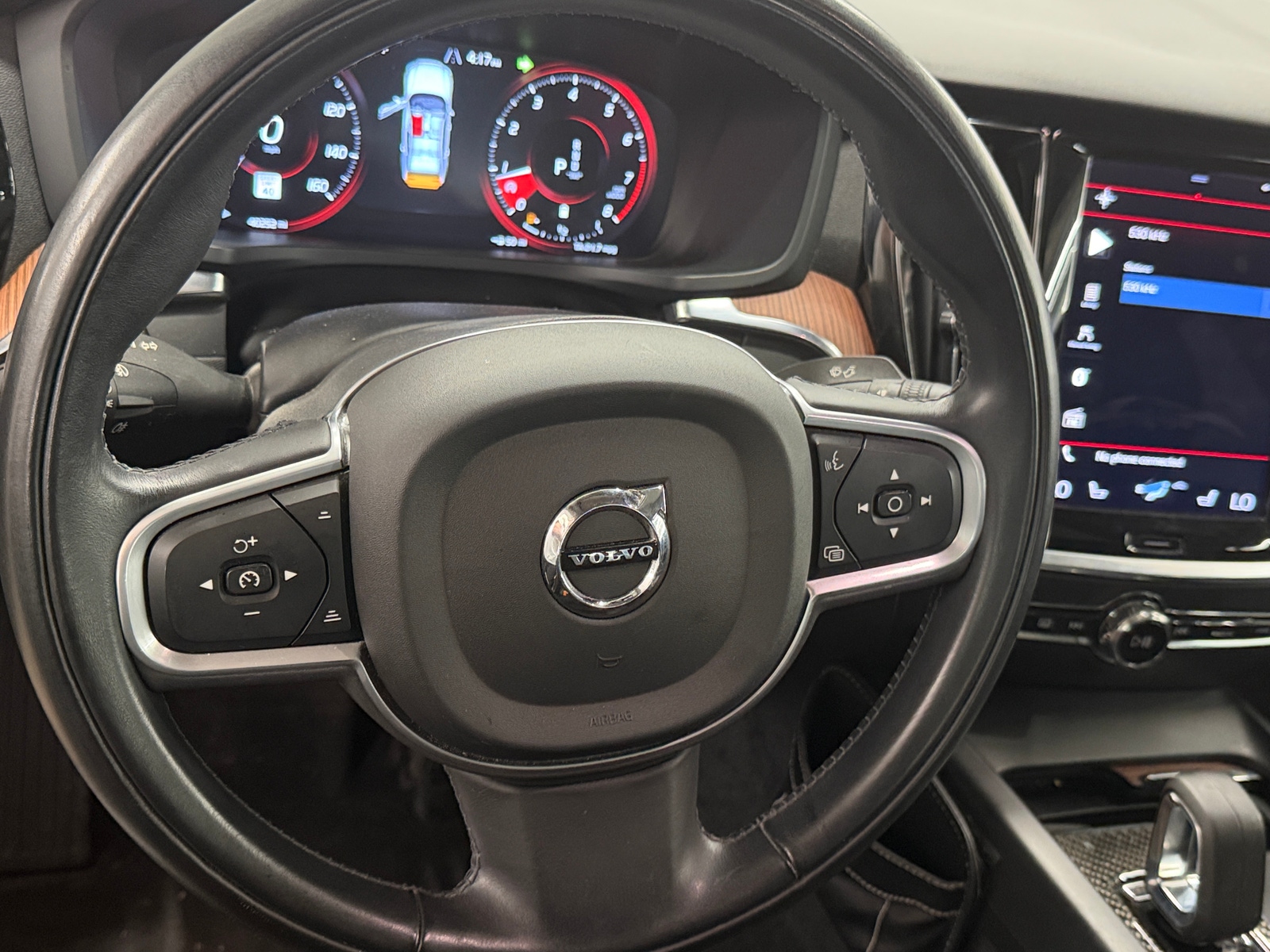 Thumbnail: 2022 Volvo S60 - 4