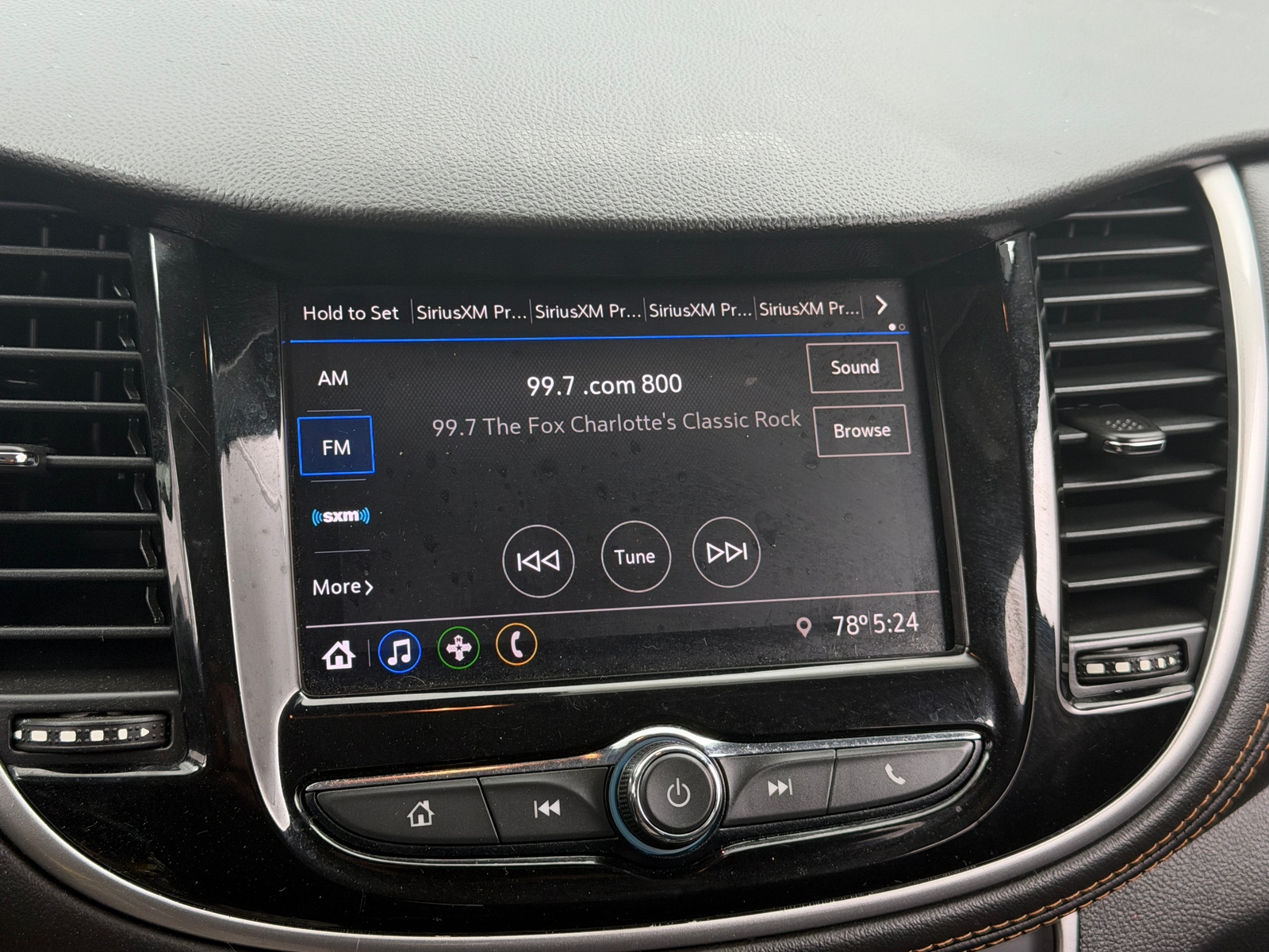 Thumbnail: 2021 Chevrolet Trax - 4
