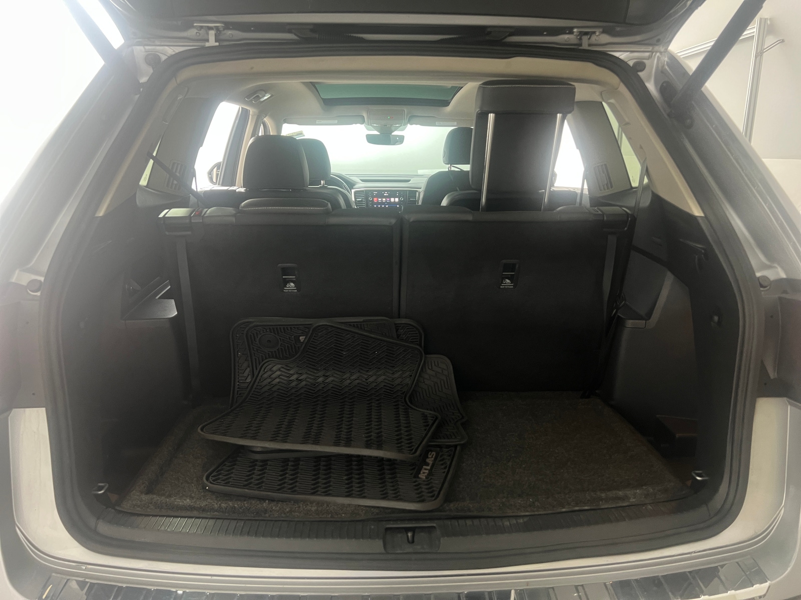Thumbnail: 2021 Volkswagen Atlas - 7