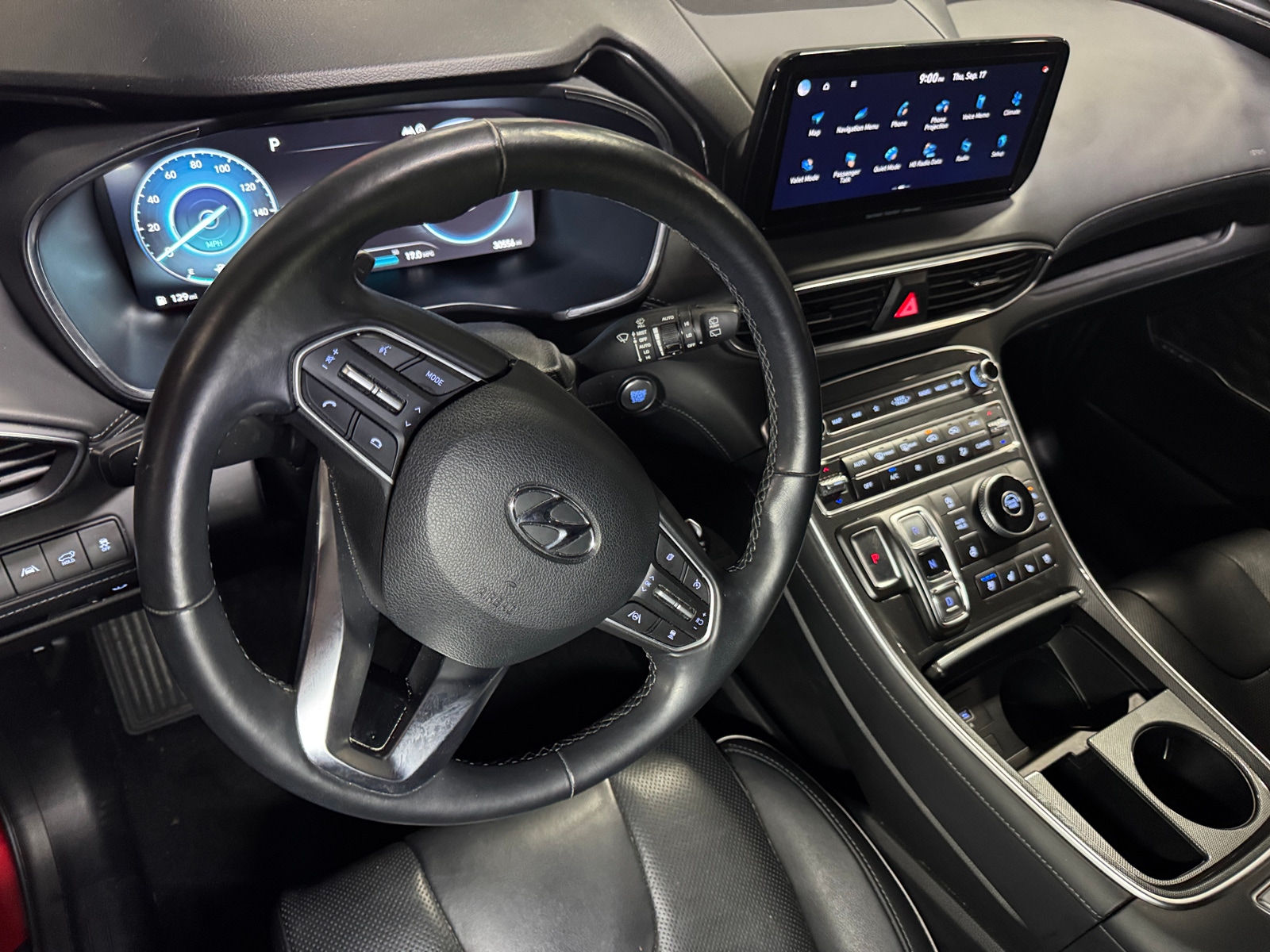 Thumbnail: 2022 Hyundai Santa Fe - 4