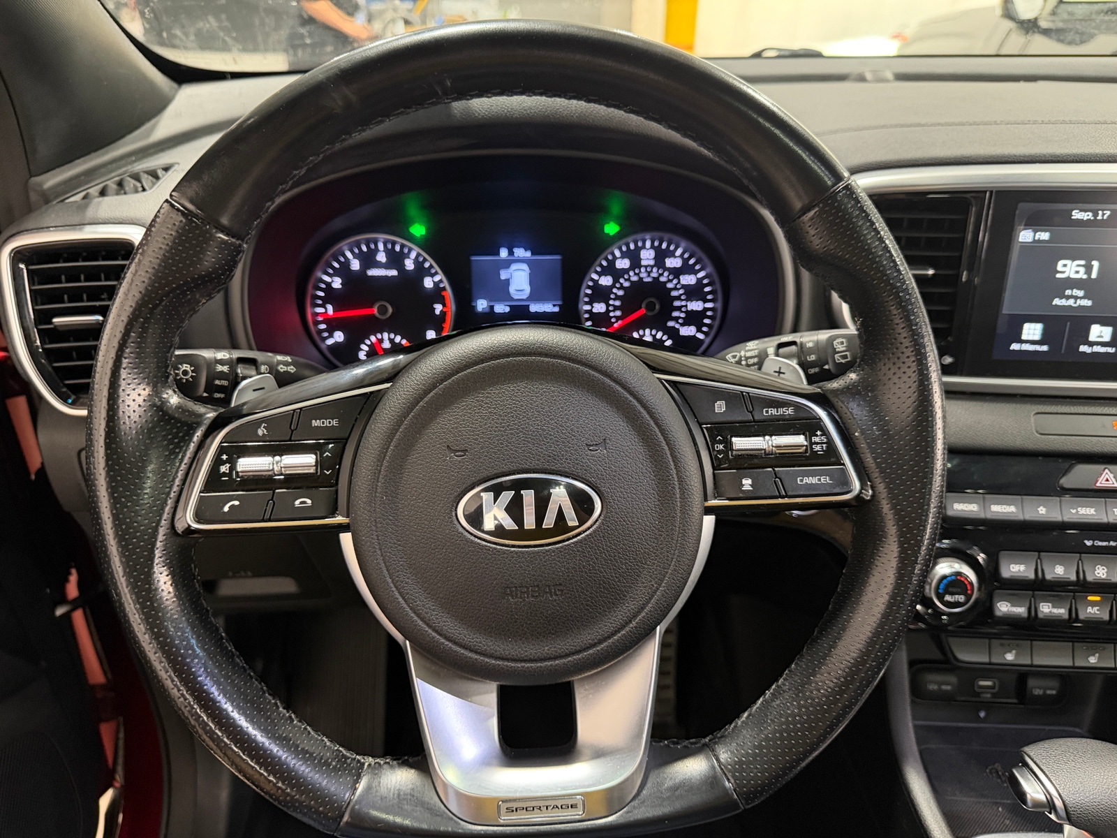 Thumbnail: 2020 Kia Sportage - 4