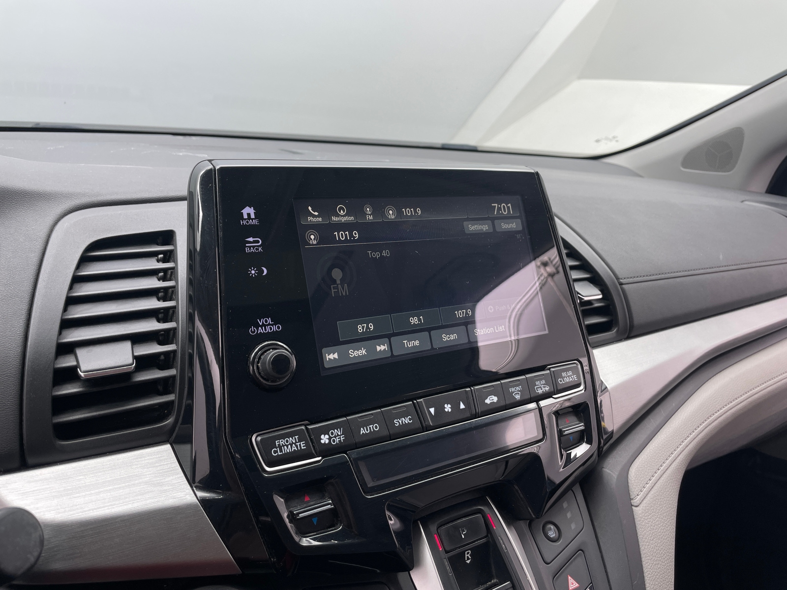 Thumbnail: 2018 Honda Odyssey - 4