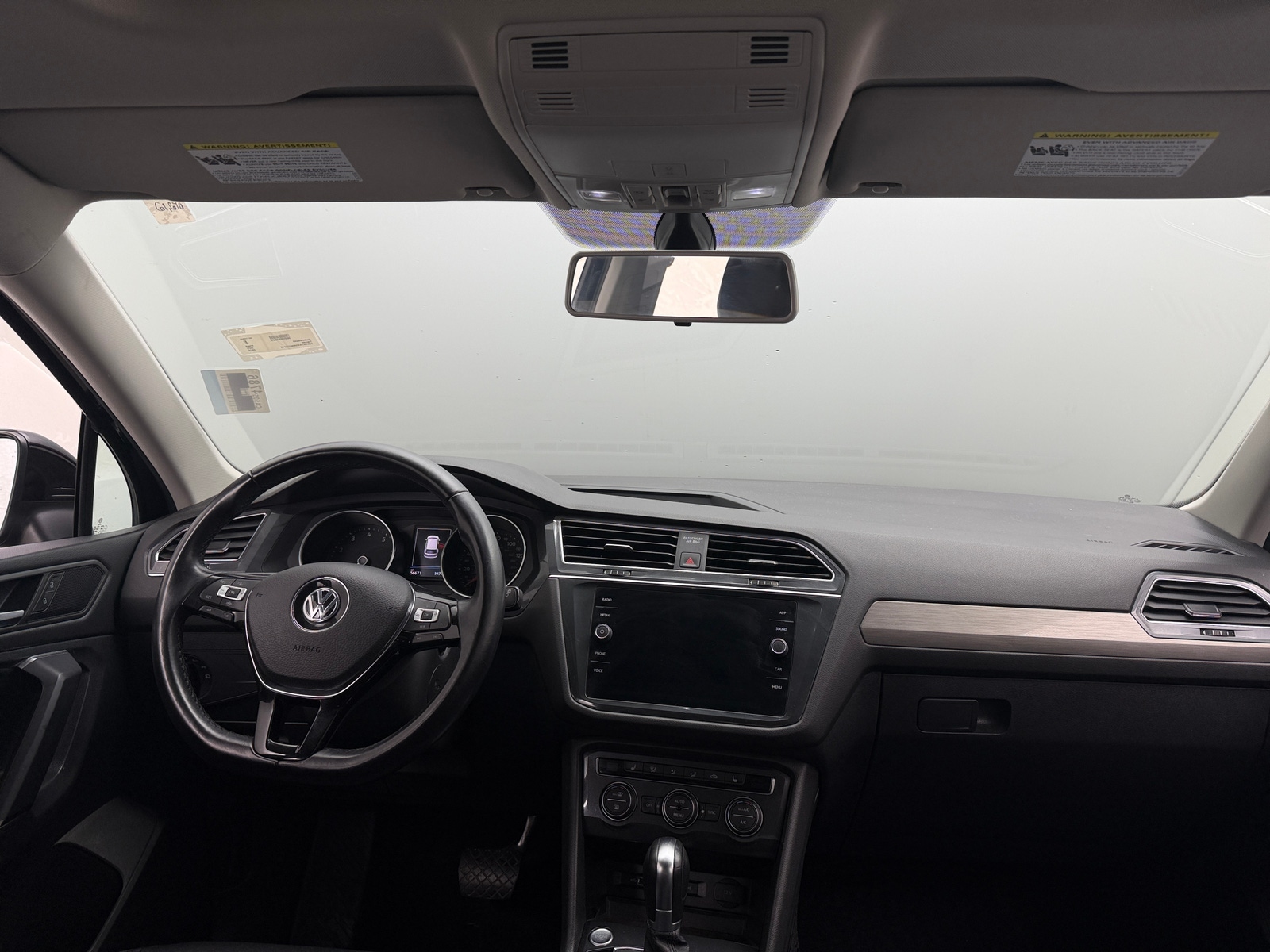 Thumbnail: 2019 Volkswagen Tiguan - 2