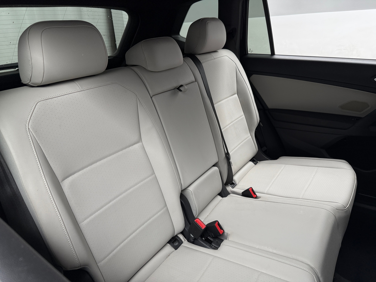 Thumbnail: 2021 Volkswagen Tiguan - 6