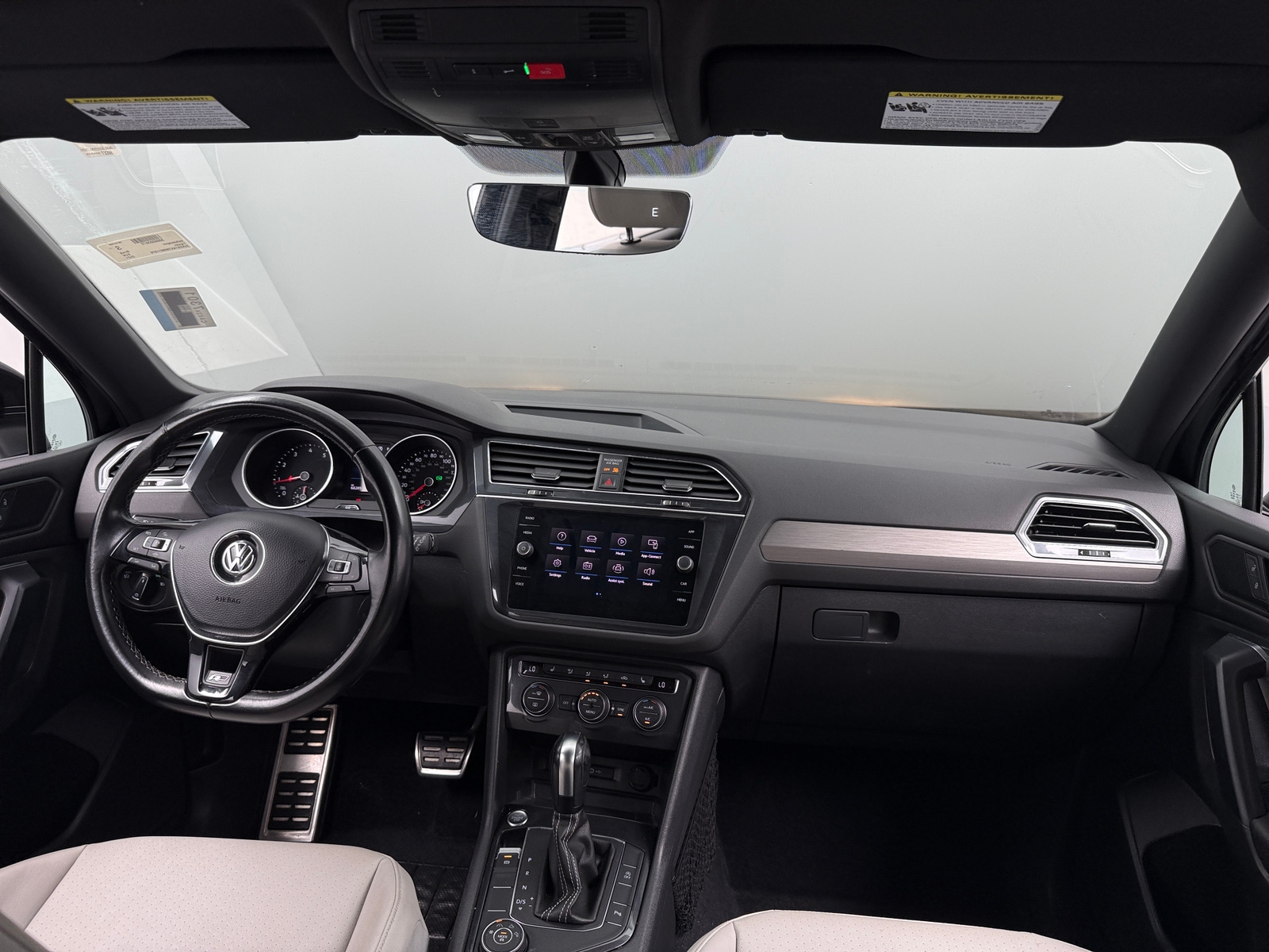 Thumbnail: 2021 Volkswagen Tiguan - 3