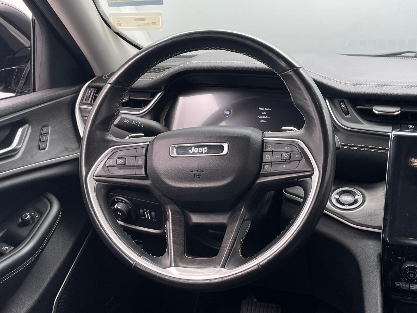 Thumbnail: 2021 Jeep Grand Cherokee L - 4