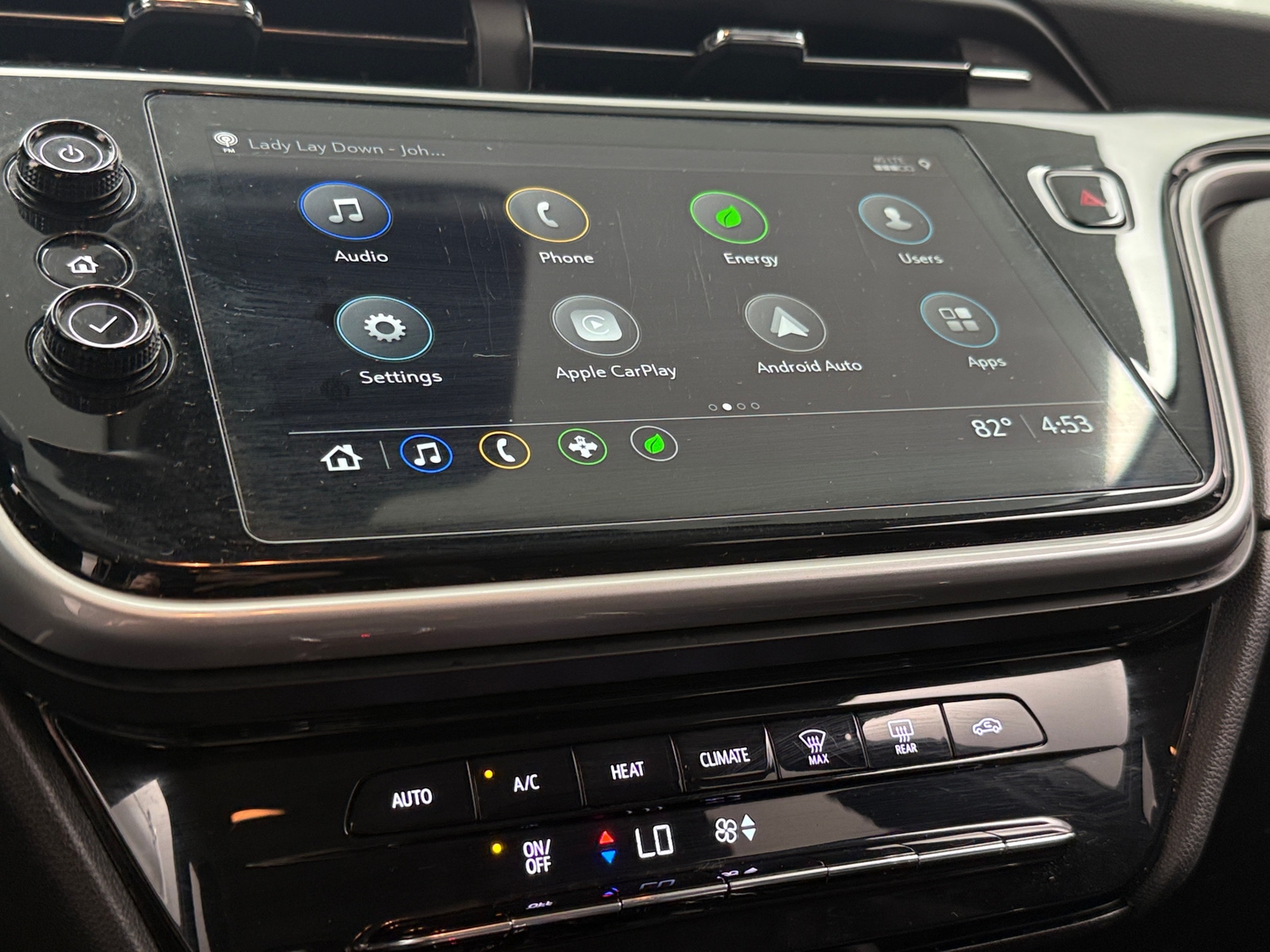 Thumbnail: 2023 Chevrolet Bolt EUV - 4