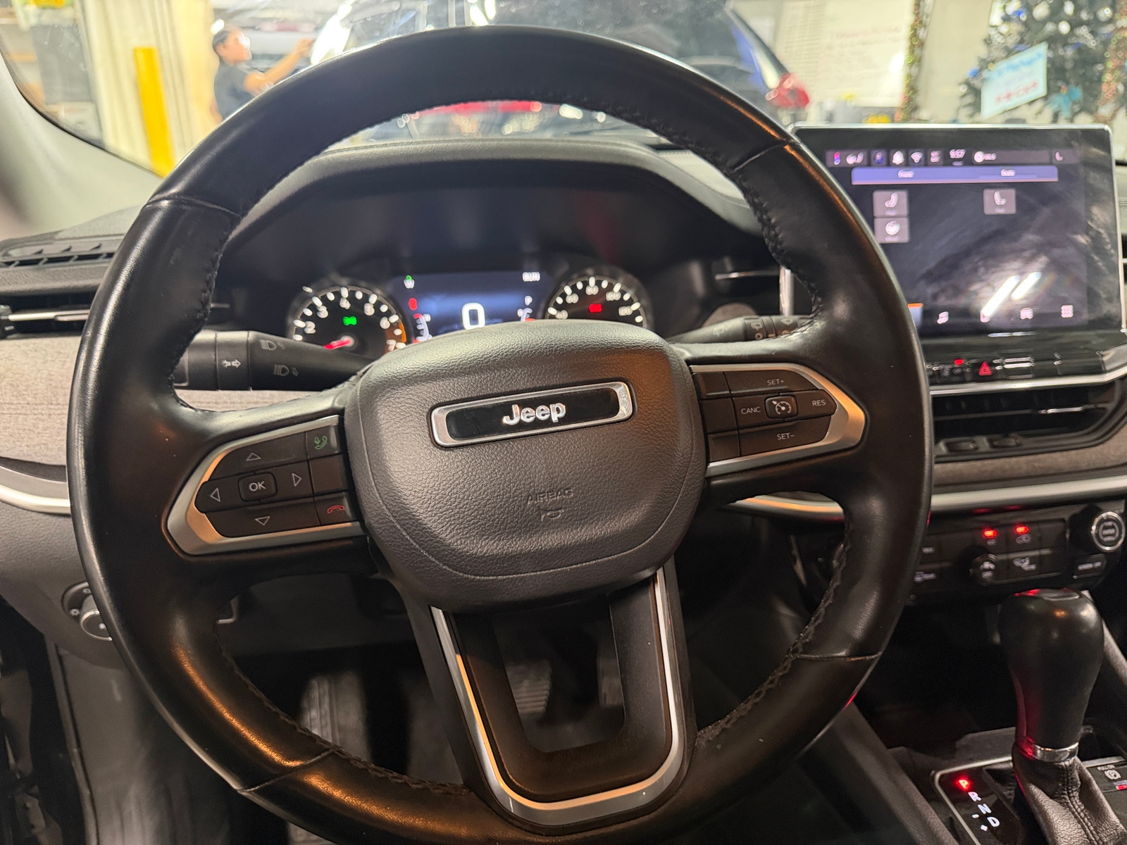 Thumbnail: 2022 Jeep Compass - 4
