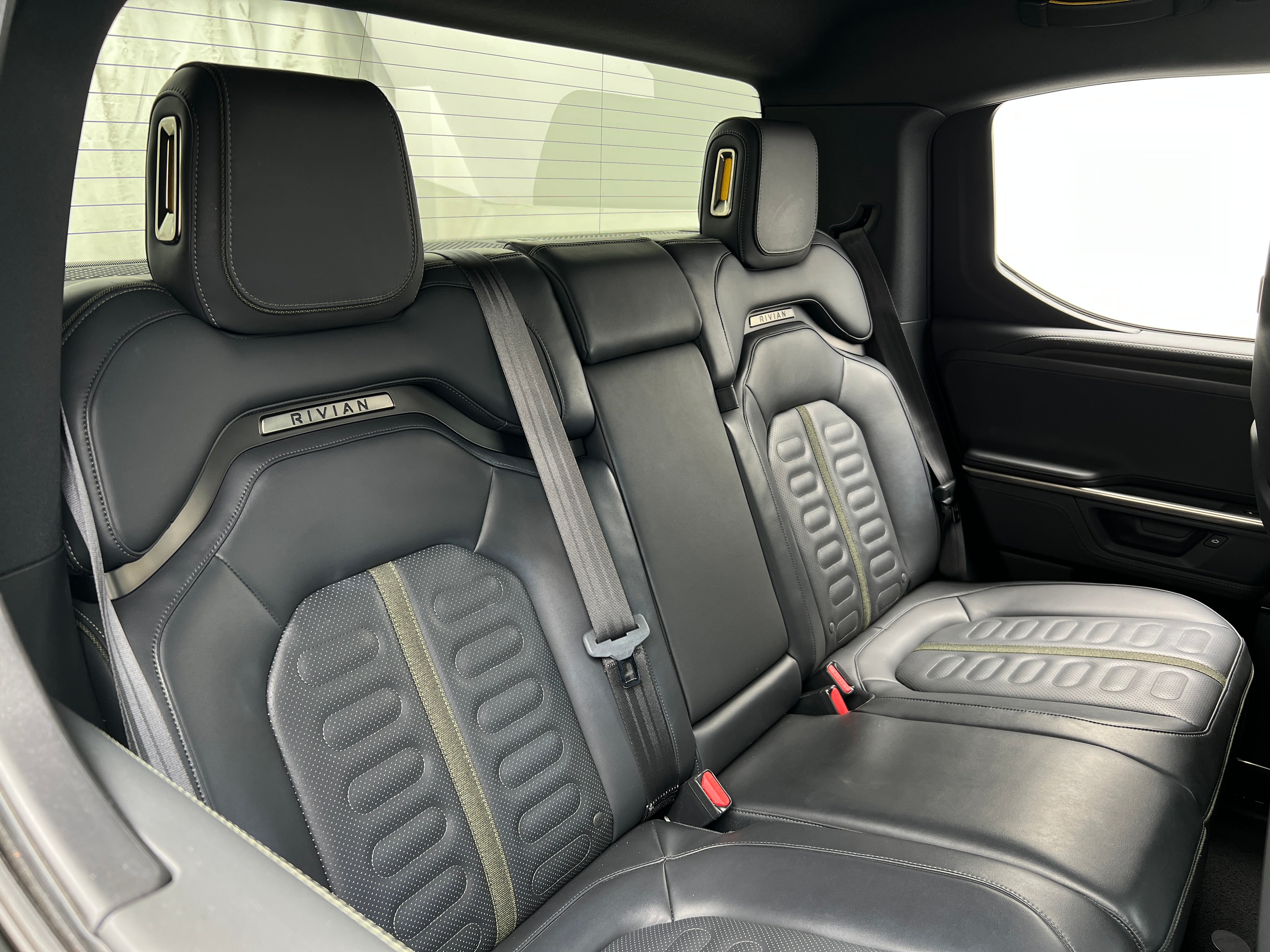 Used 2025 Rivian R1T Adventure with VIN 7FCTGBAA0SN036170 for sale in Auburn, WA
