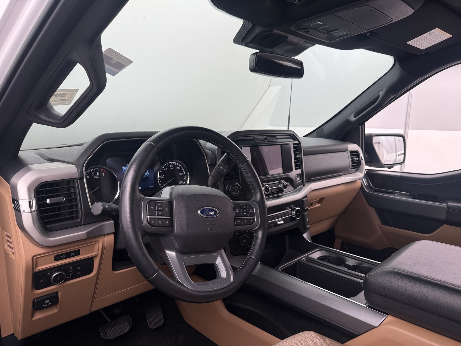 Thumbnail: 2022 Ford Econoline - 3