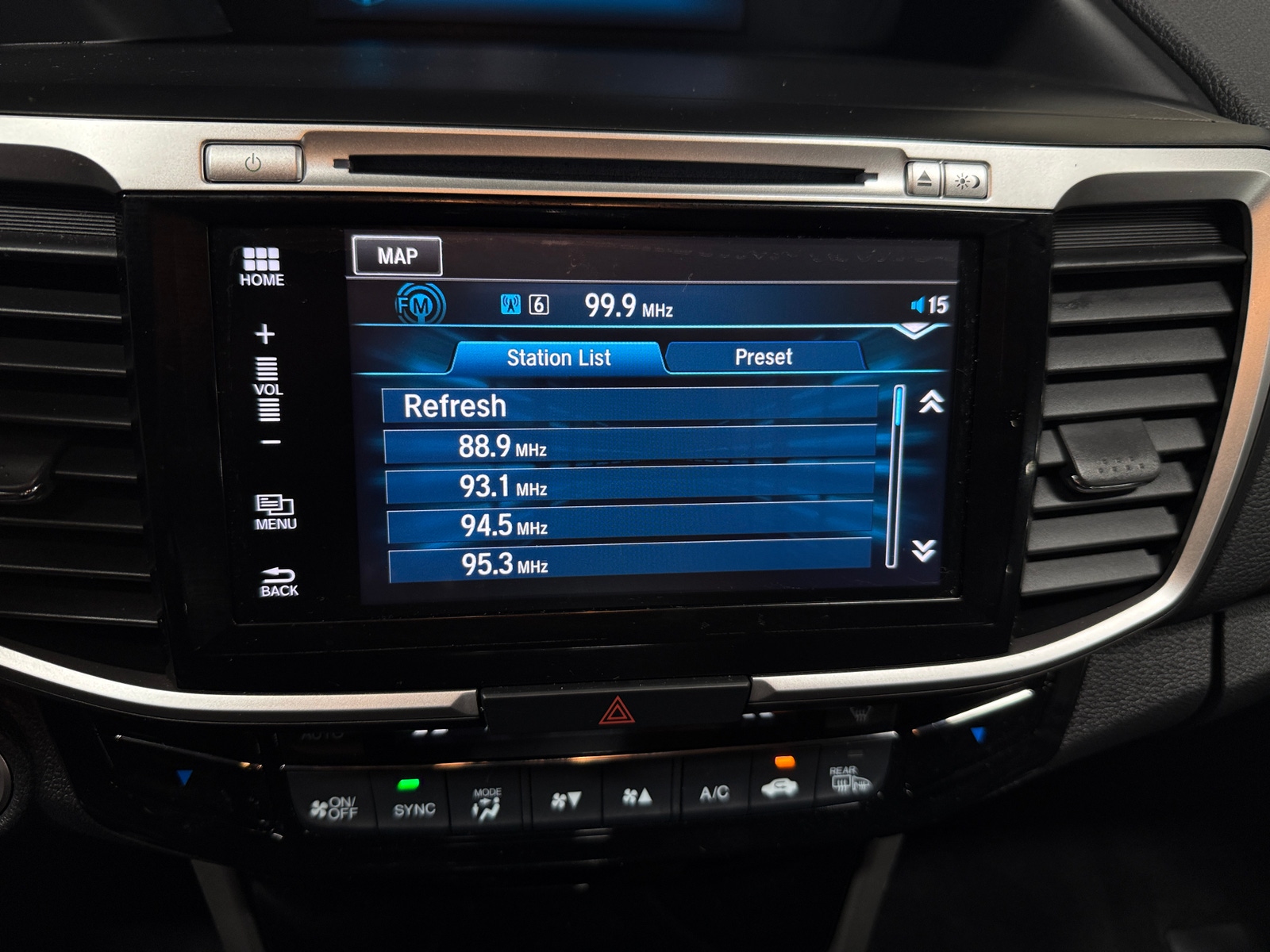 Thumbnail: 2017 Honda Accord - 3