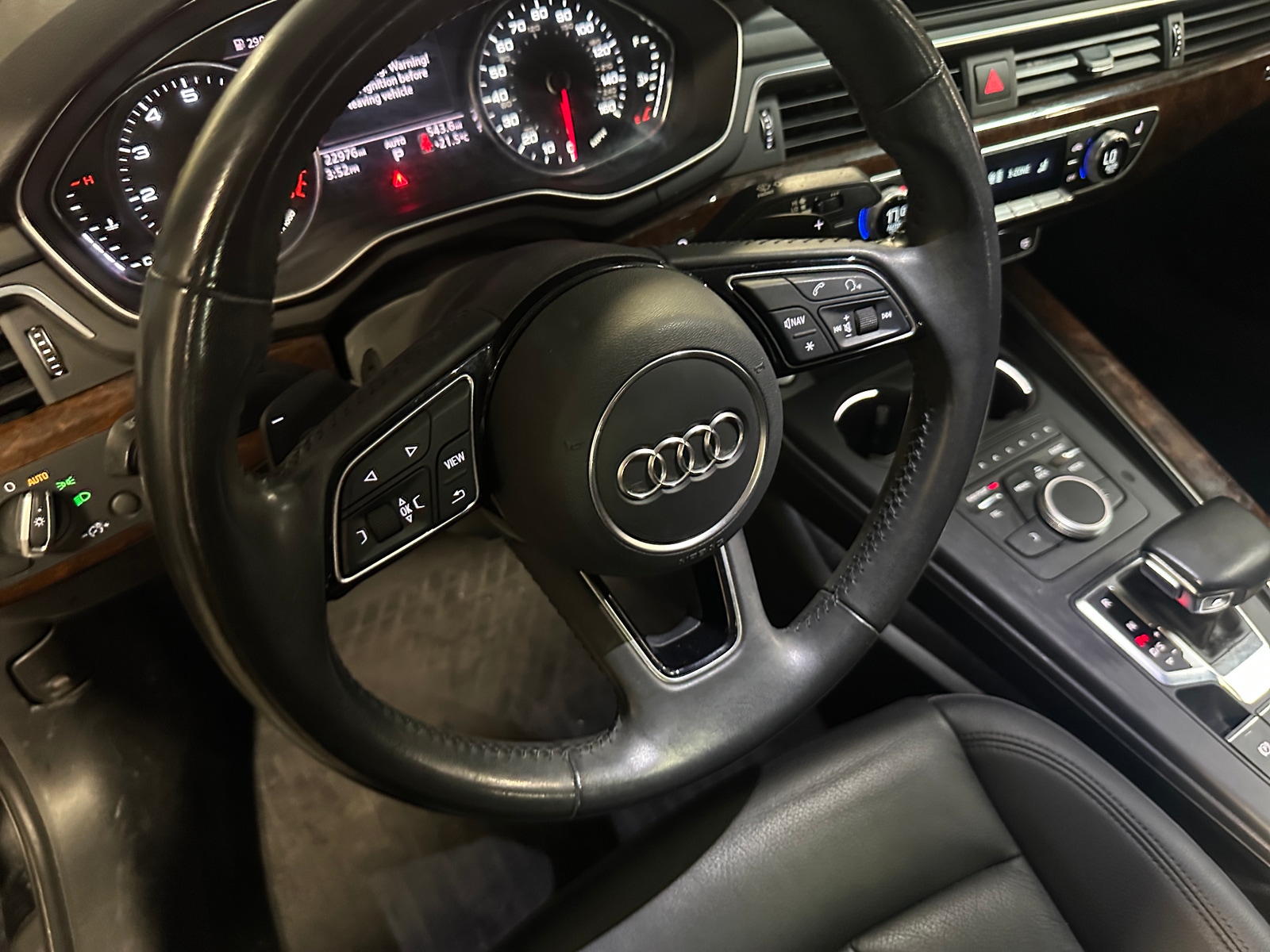 Thumbnail: 2019 Audi A4 - 4