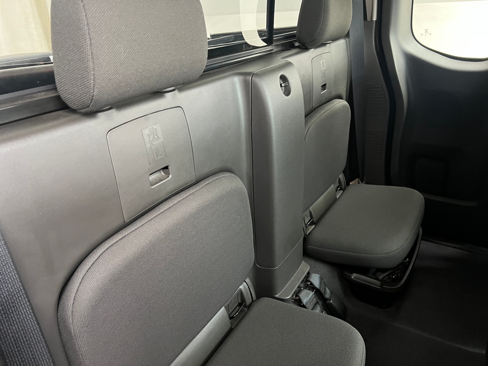 Thumbnail: 2019 Nissan Frontier - 6