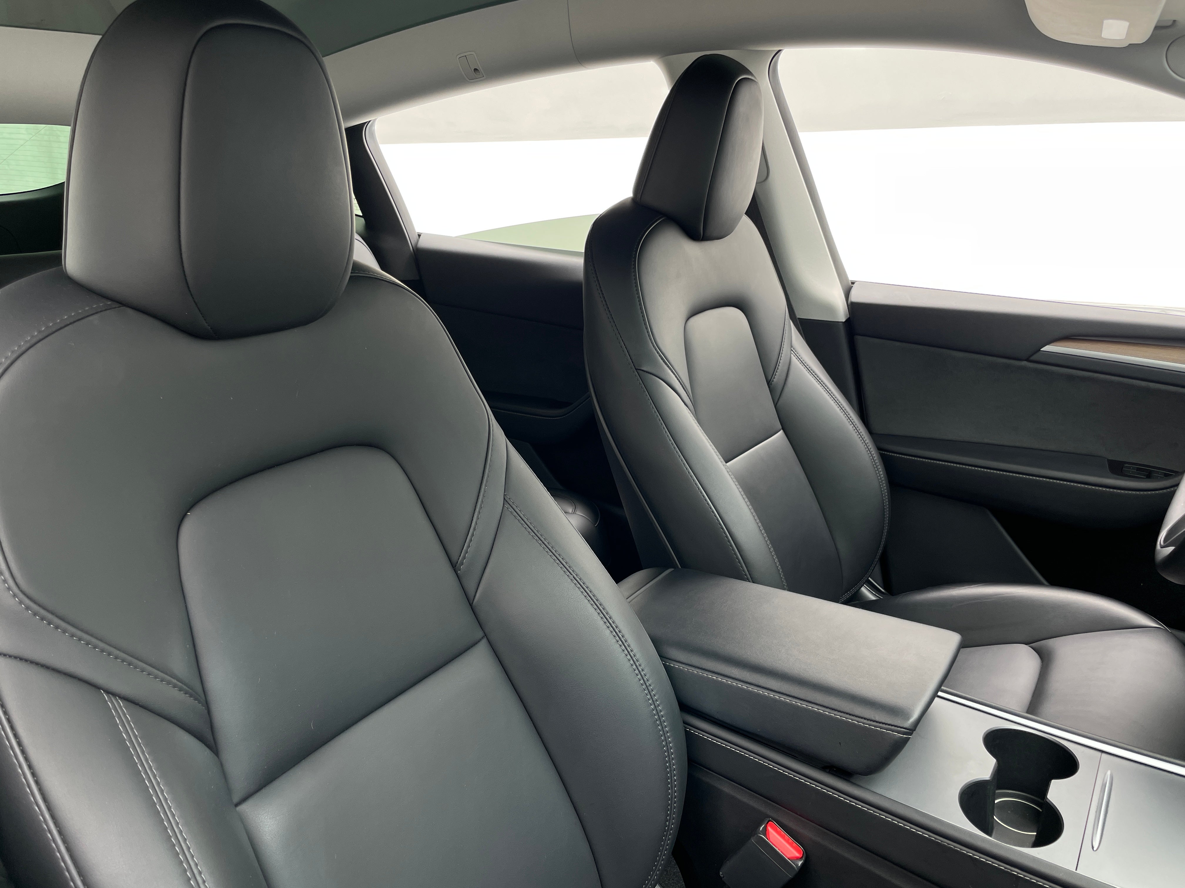 Used 2023 Tesla Model Y Long Range with VIN 7SAYGDEE2PA109176 for sale in Auburn, WA