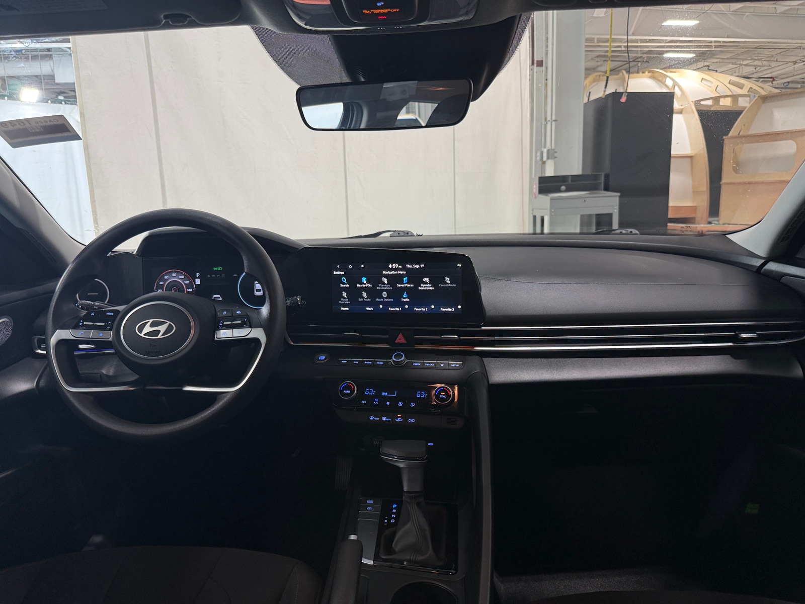 Thumbnail: 2024 Hyundai Elantra - 3